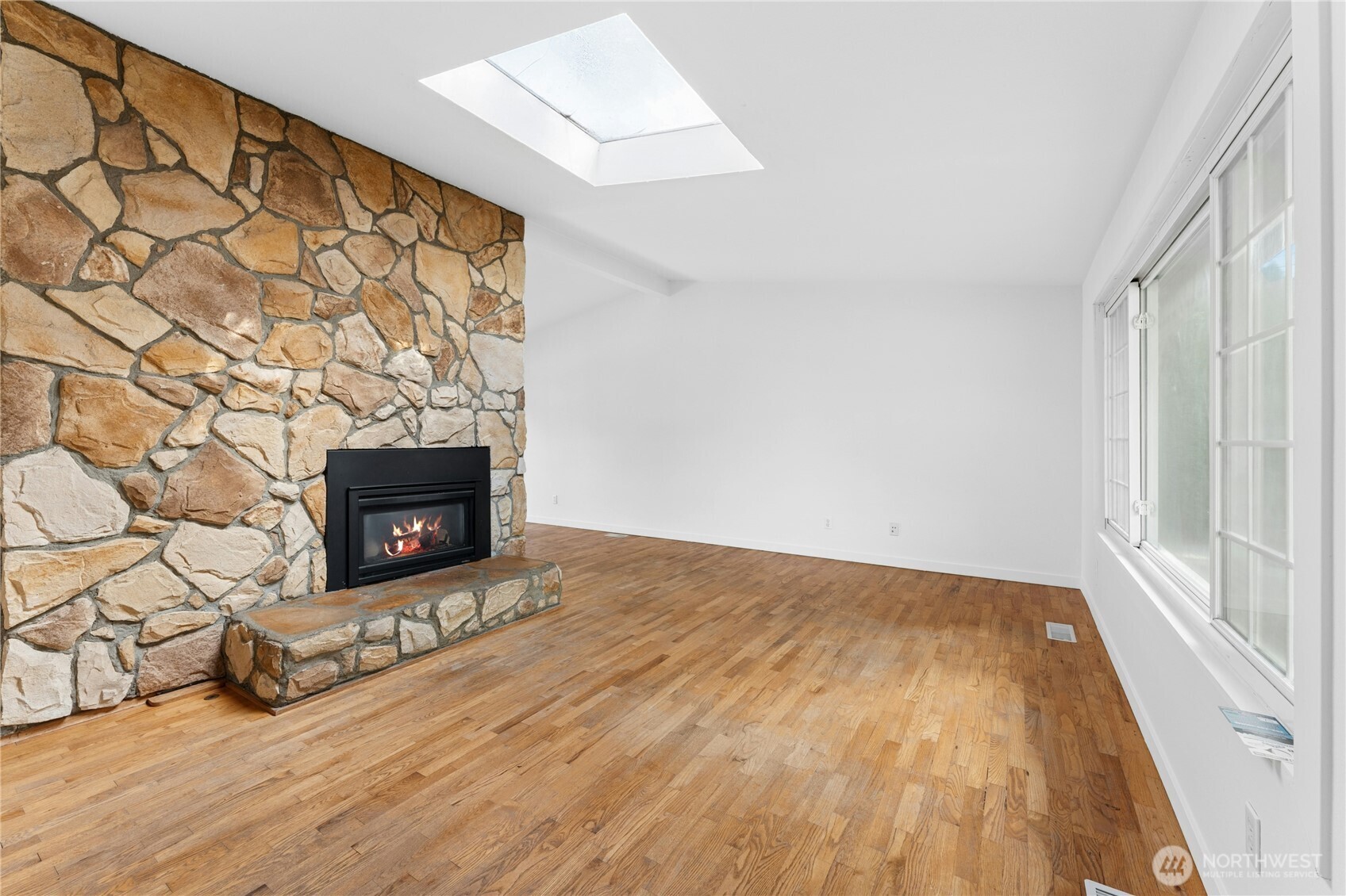12220 Ne 73rd Street Property Photo 3
