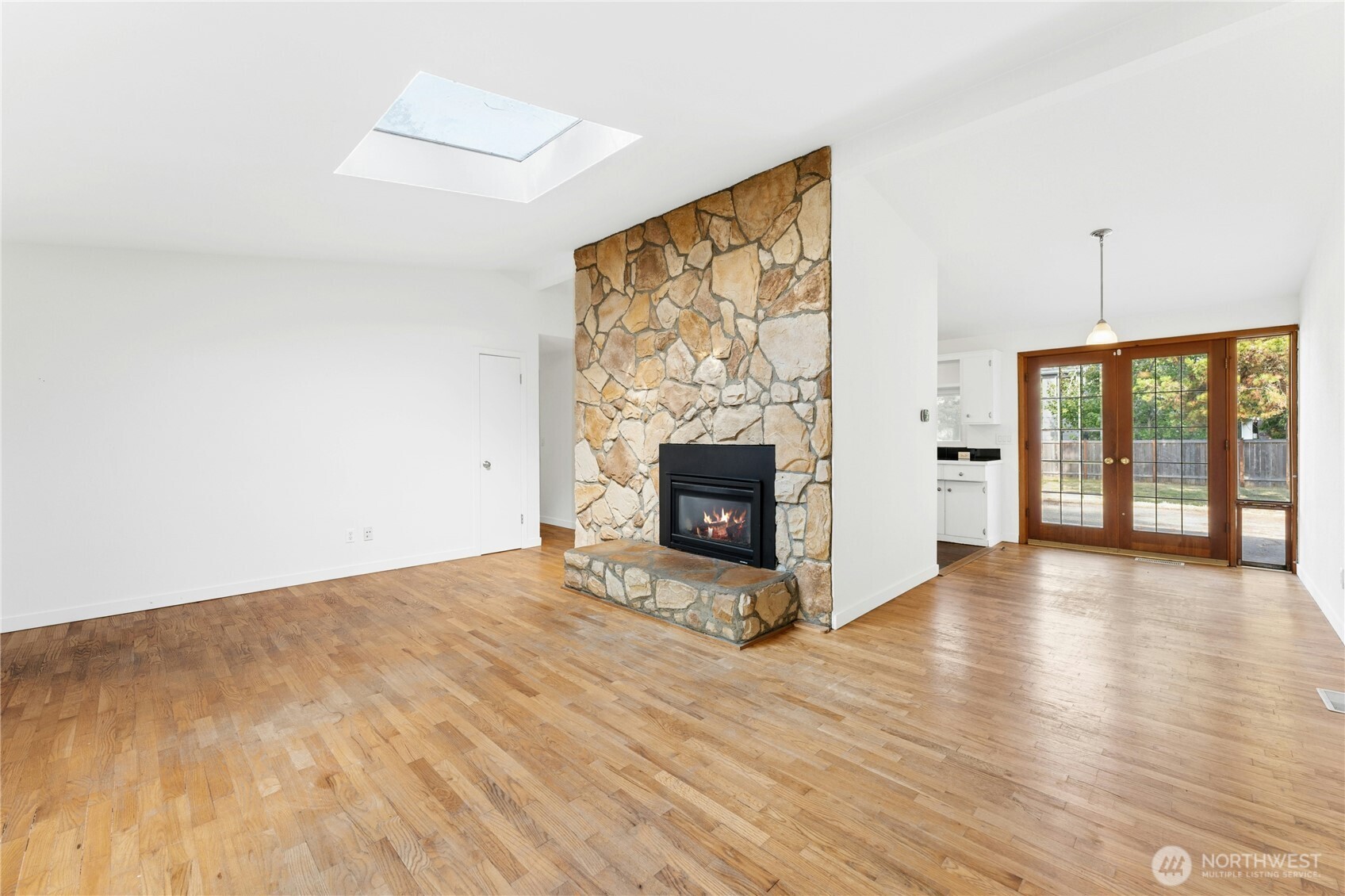 12220 Ne 73rd Street Property Photo 5