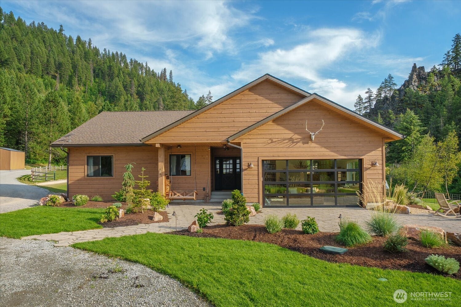 822 Little Spokane River Road Property Photo 2