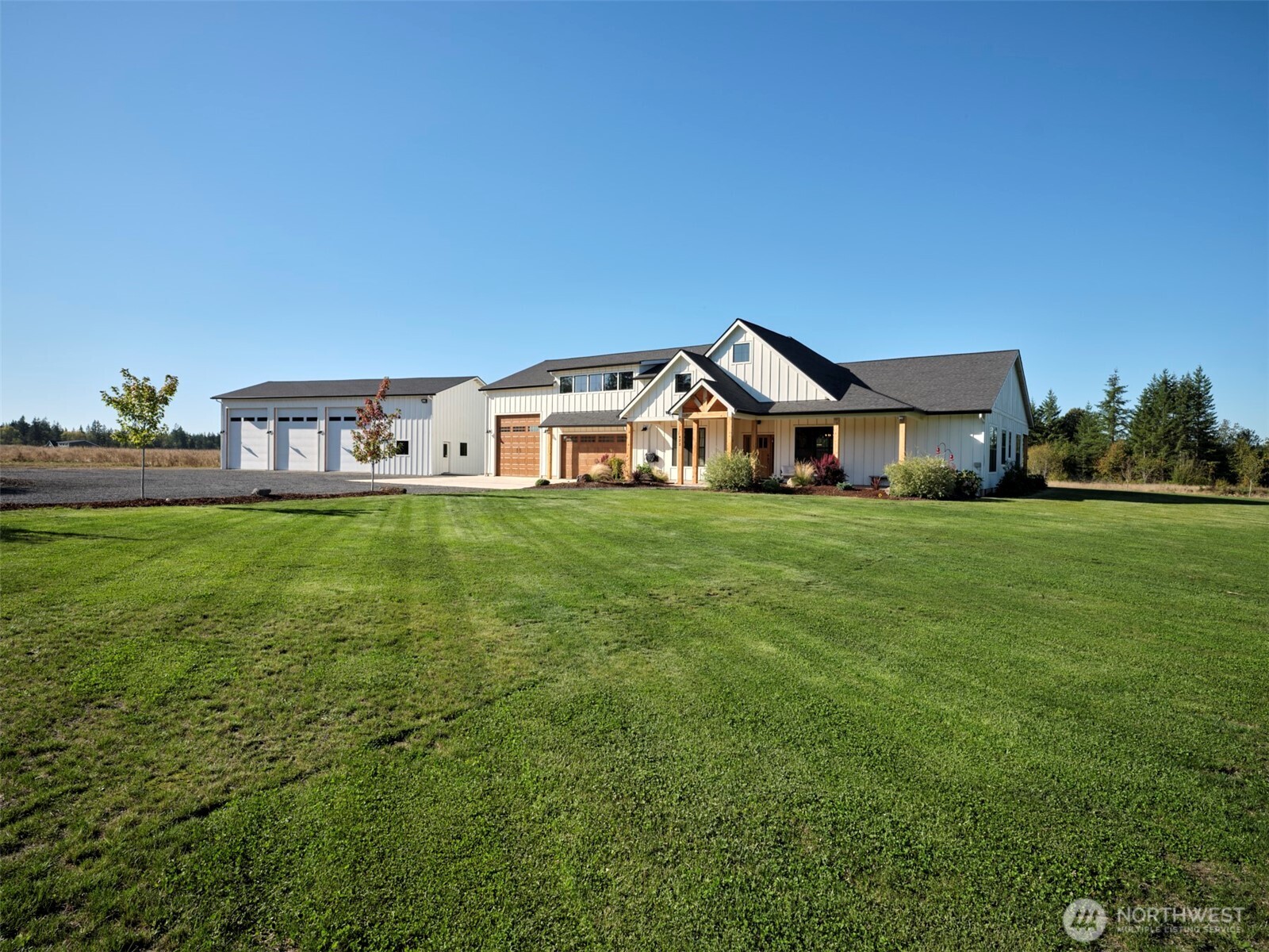422 Park Road Property Photo 3