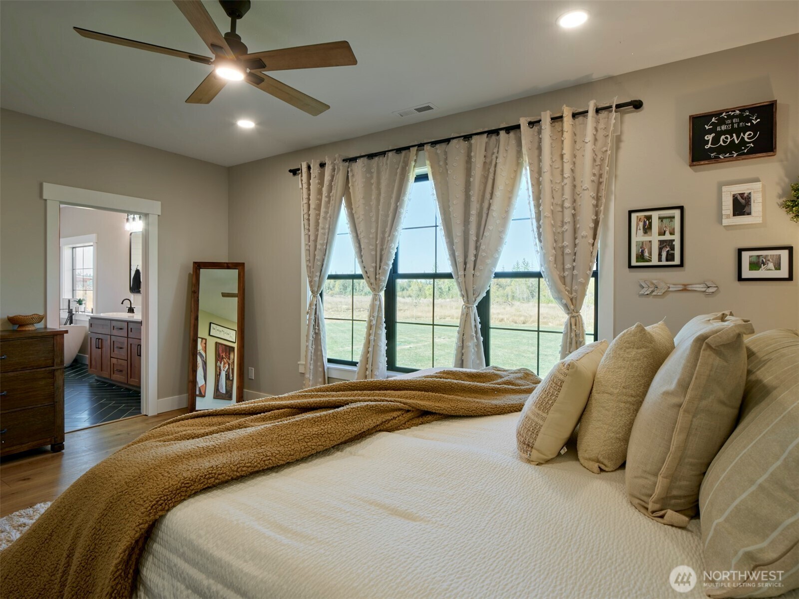 422 Park Road Property Photo 22