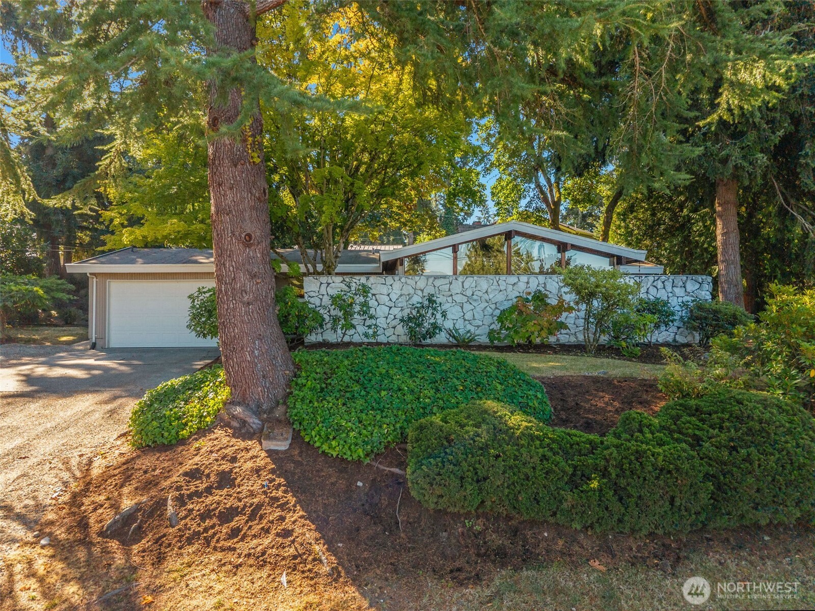 6309 Ne 156th Street Property Photo 2