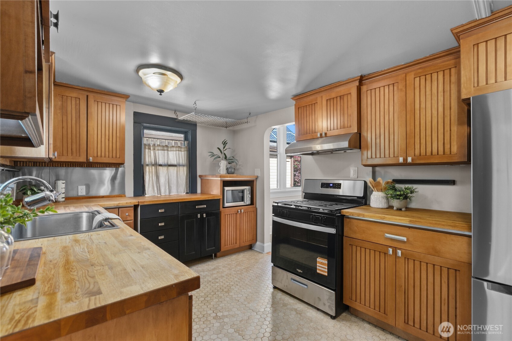 1449 1447 Humboldt Street Property Photo 17