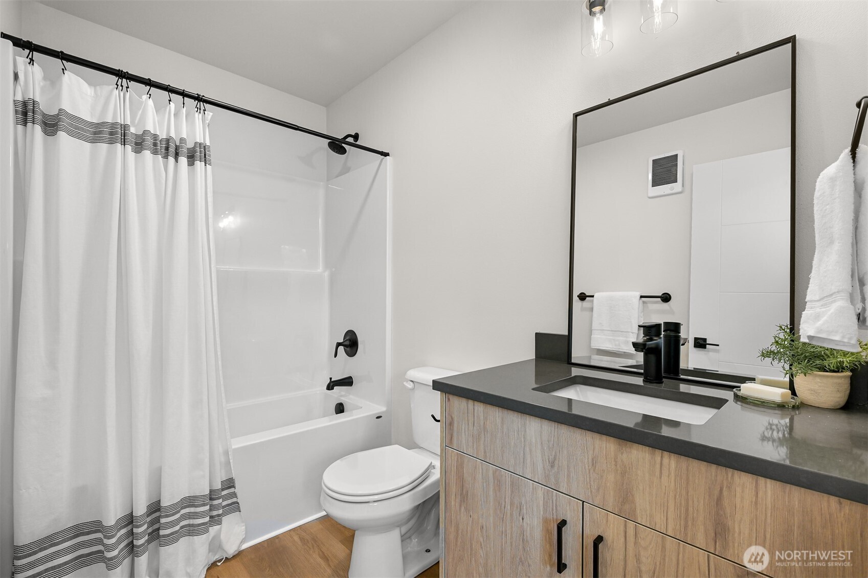 217 Prince Avenue 105 Property Photo 29