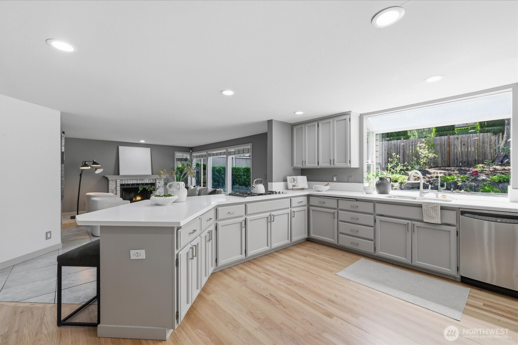 15215 92nd Place Property Photo 10