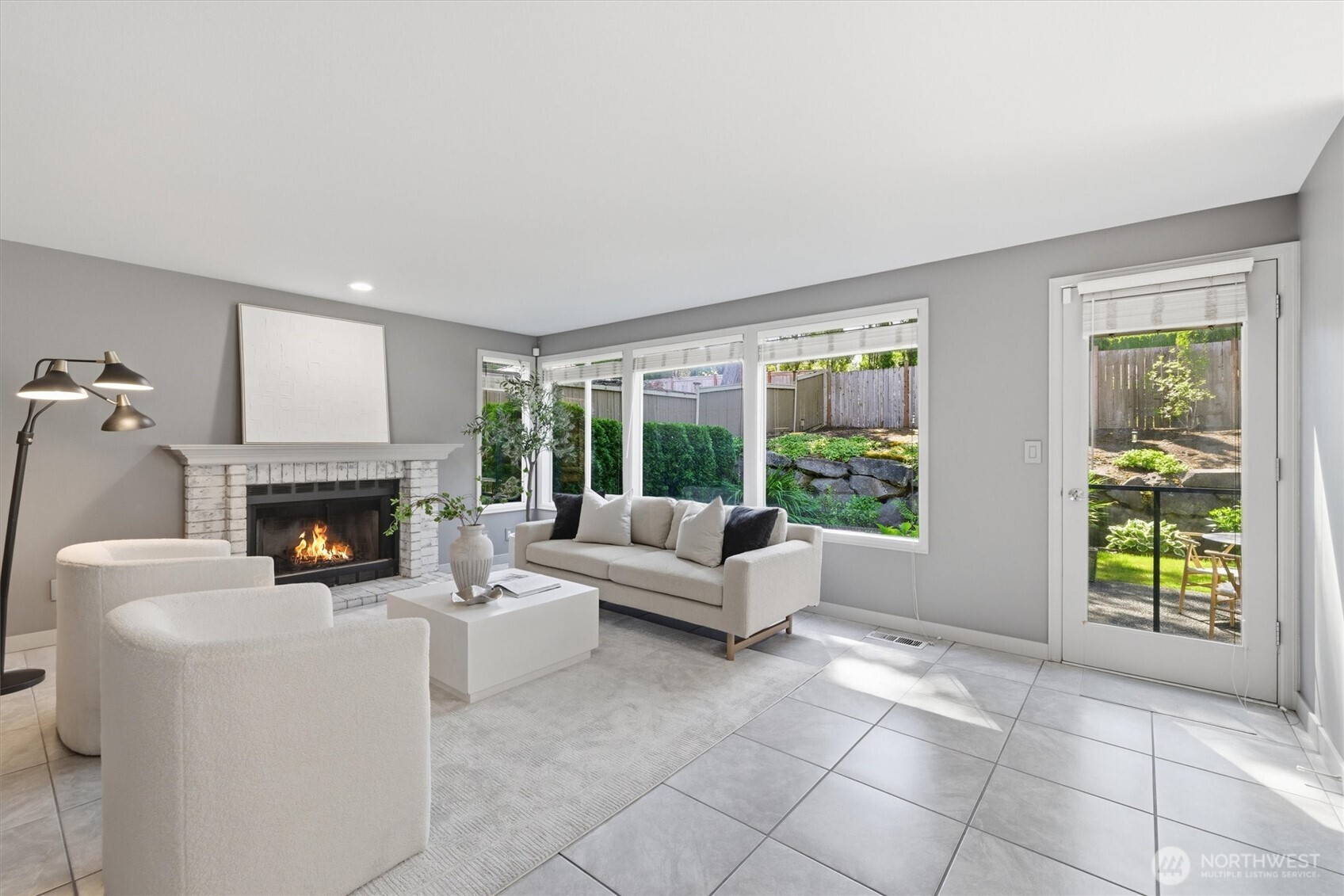 15215 92nd Place Property Photo 15