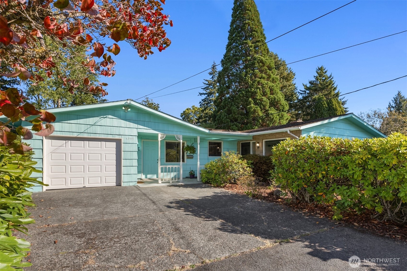1322 Ivy Road Property Photo 1