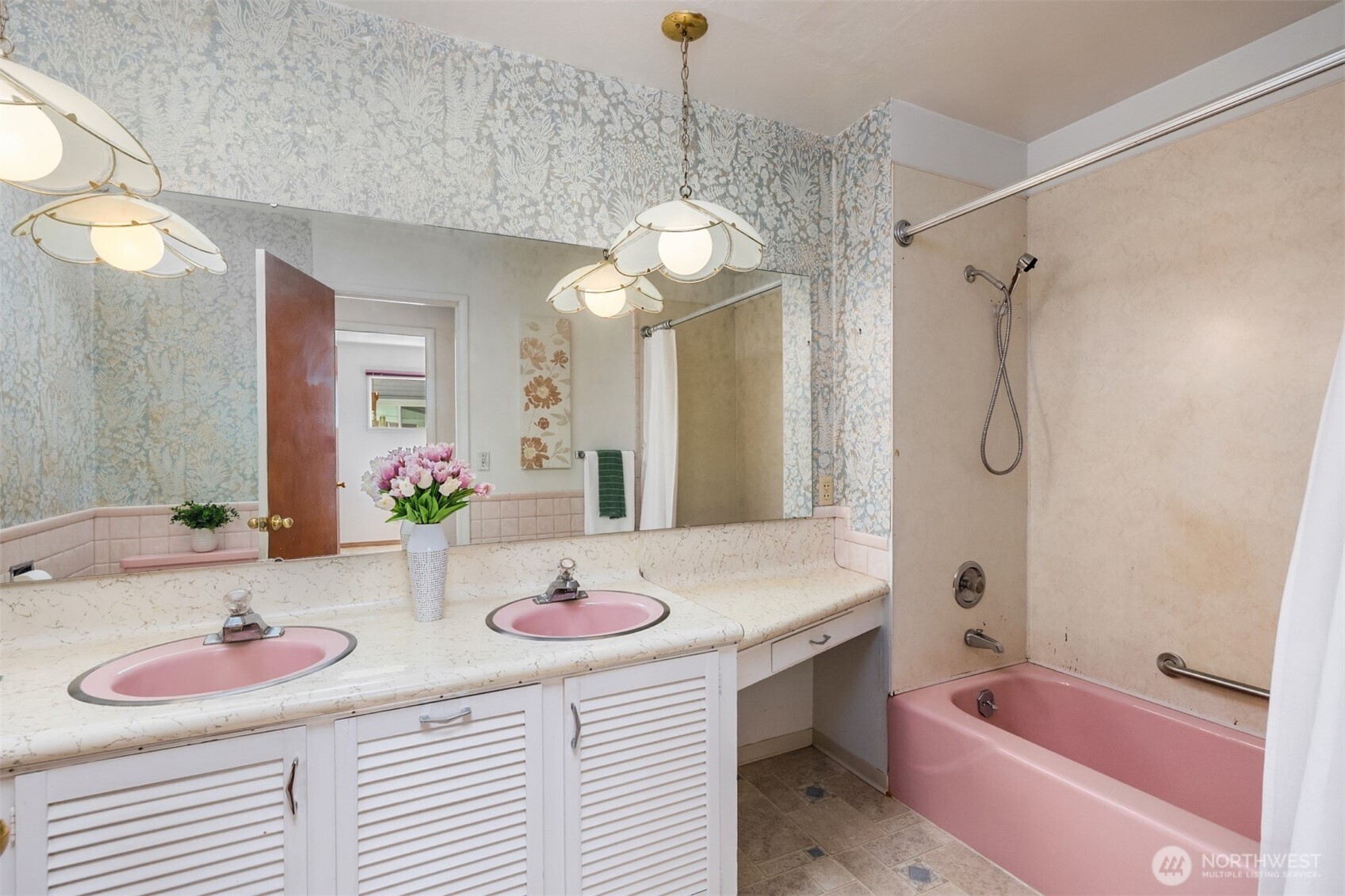 1322 Ivy Road Property Photo 19