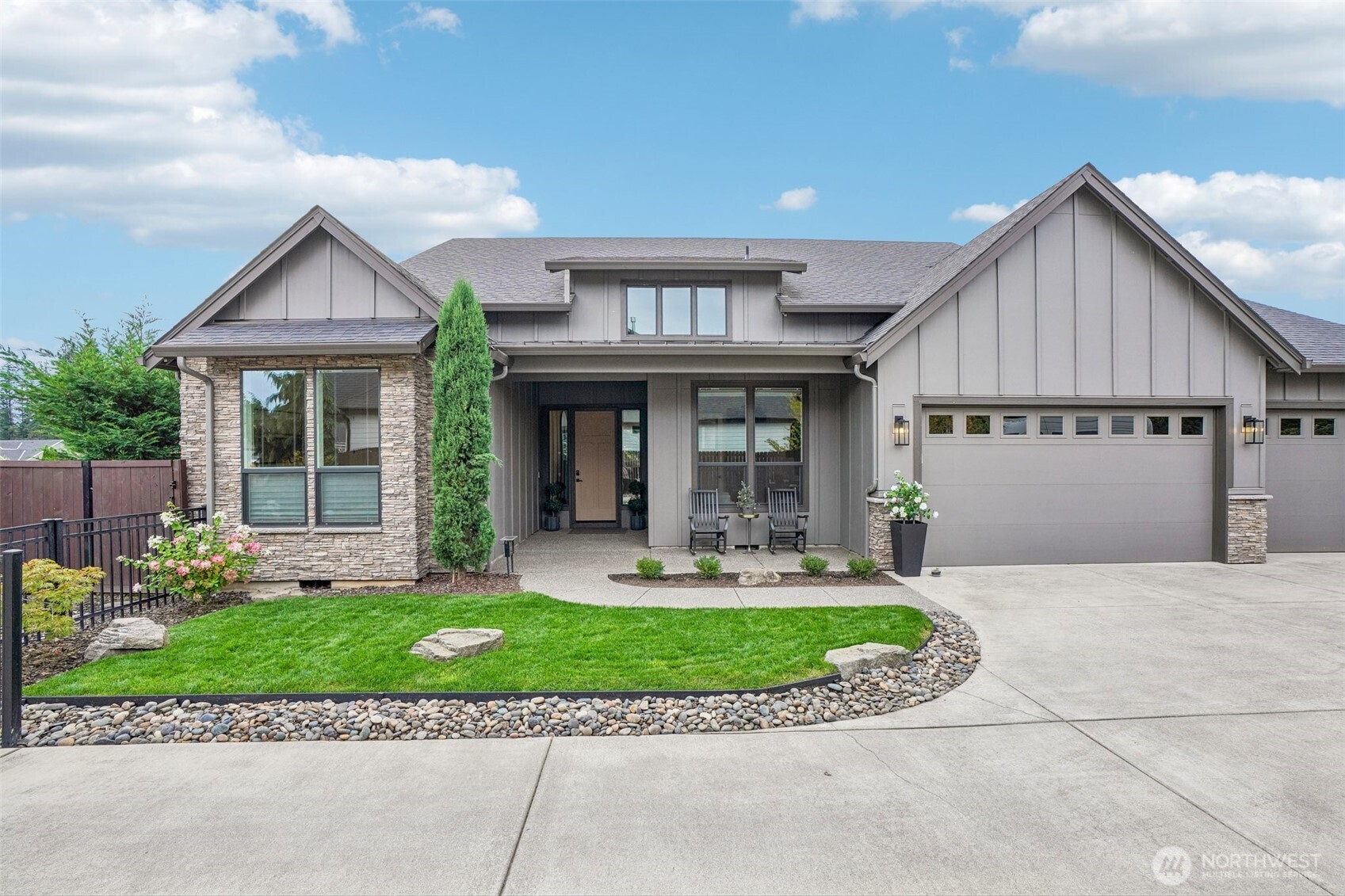 18204 Ne 78th Circle Property Photo 1