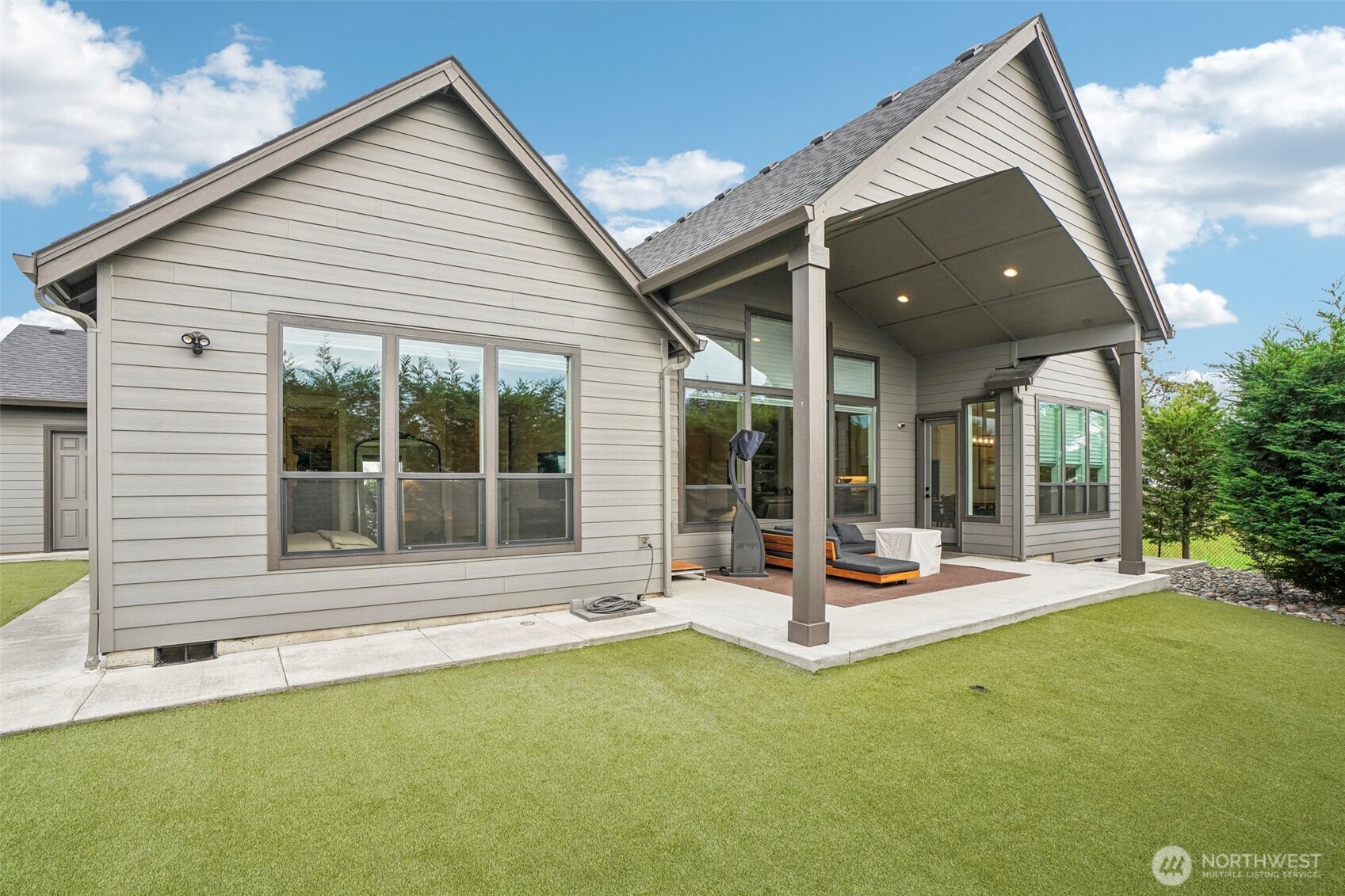 18204 Ne 78th Circle Property Photo 32