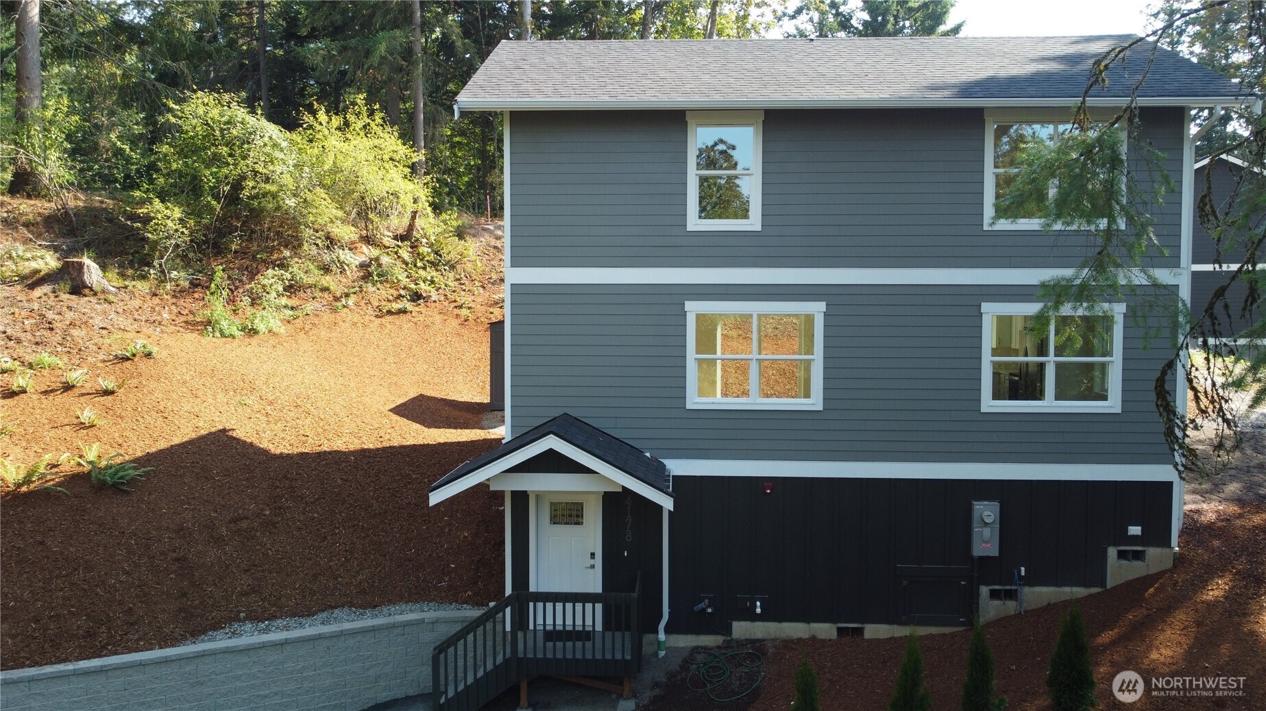 4178 Brays Way Property Photo 1