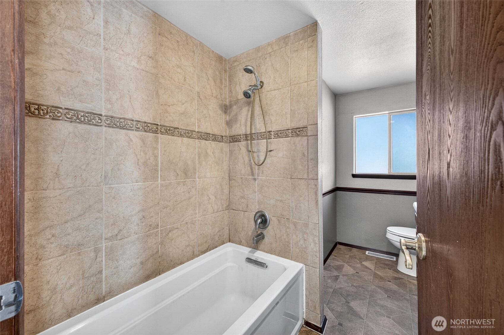 4524 S 256th Place Property Photo 11