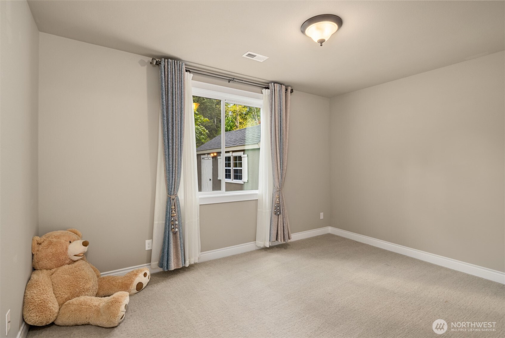 12103 Se 84th Place Property Photo 36