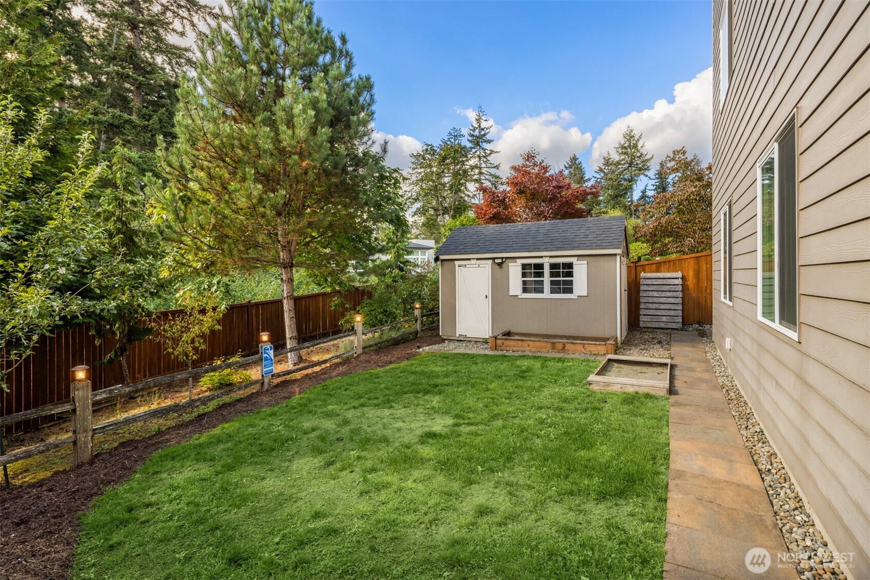 12103 Se 84th Place Property Photo 38