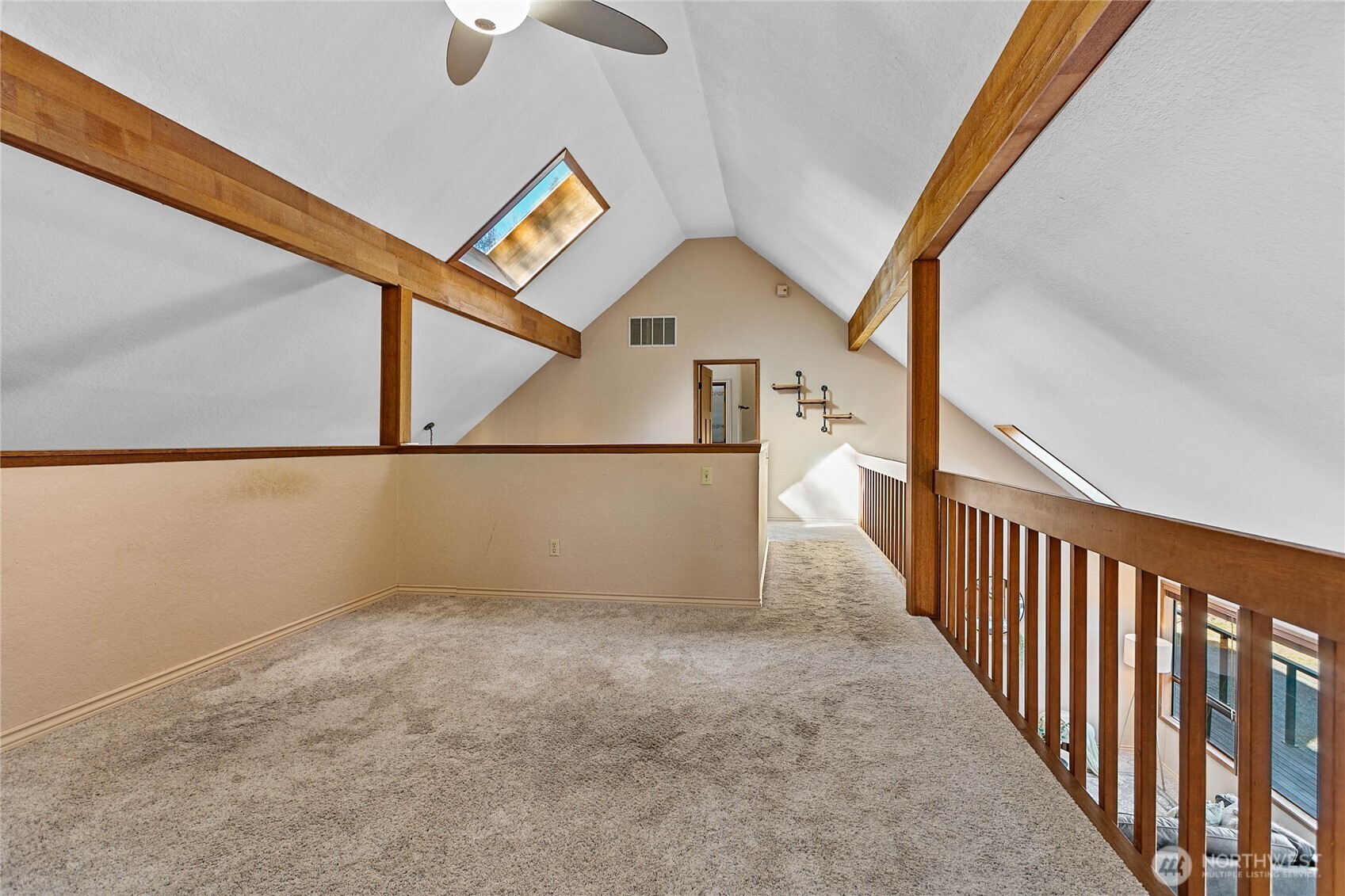 2303 Birch Street Property Photo 21
