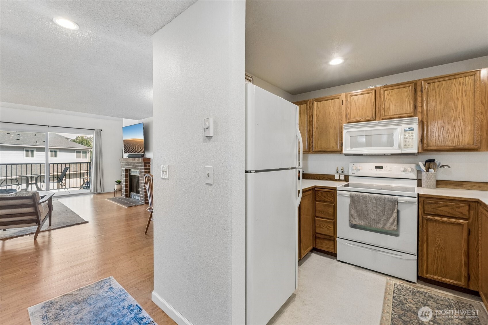 24625 45th Place 20f2 Property Photo 14
