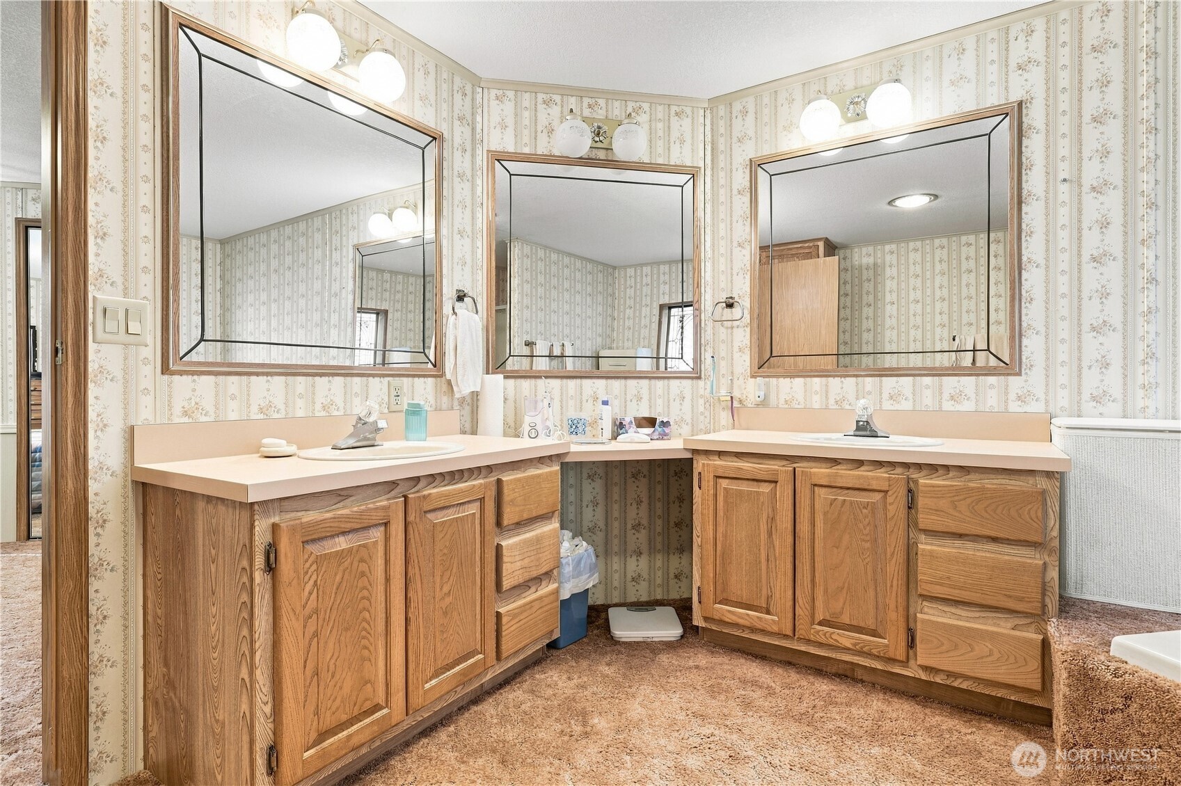 1233 E Libby Road Property Photo 18