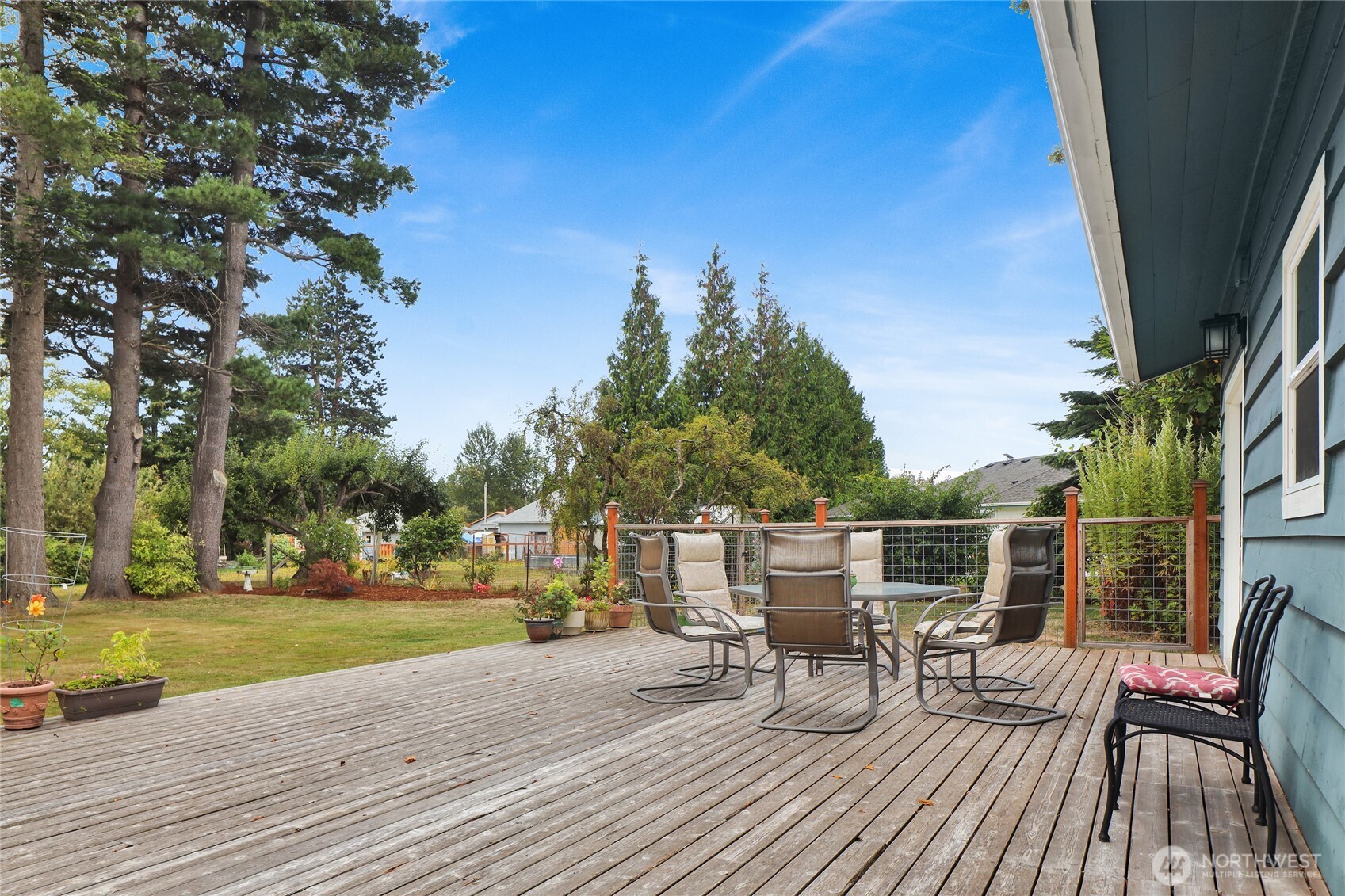 1725 Skagit Street Property Photo 8