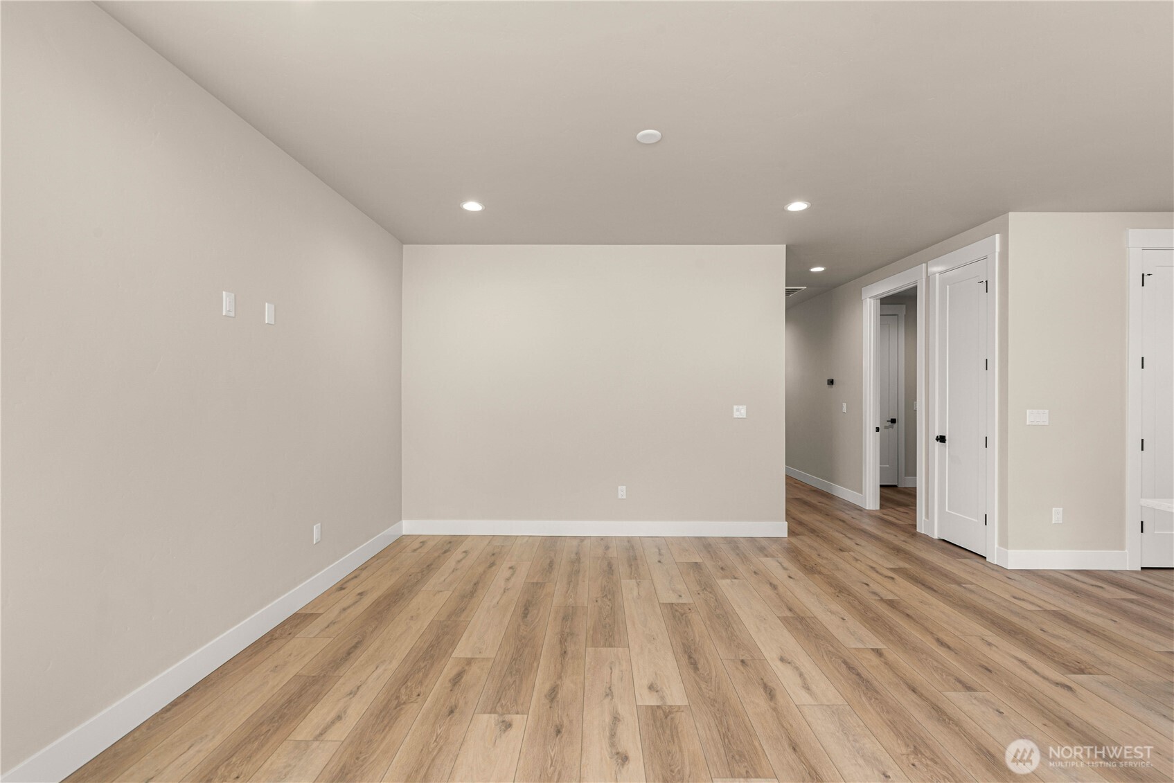 569 S Oasis Loop Property Photo 10