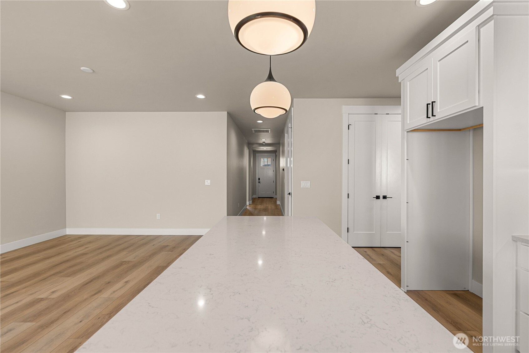 569 S Oasis Loop Property Photo 13