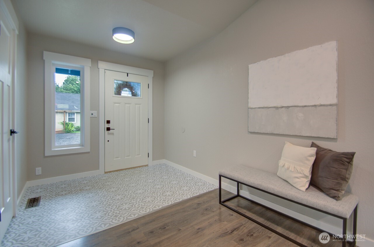 2820 Galloway Street Property Photo 3