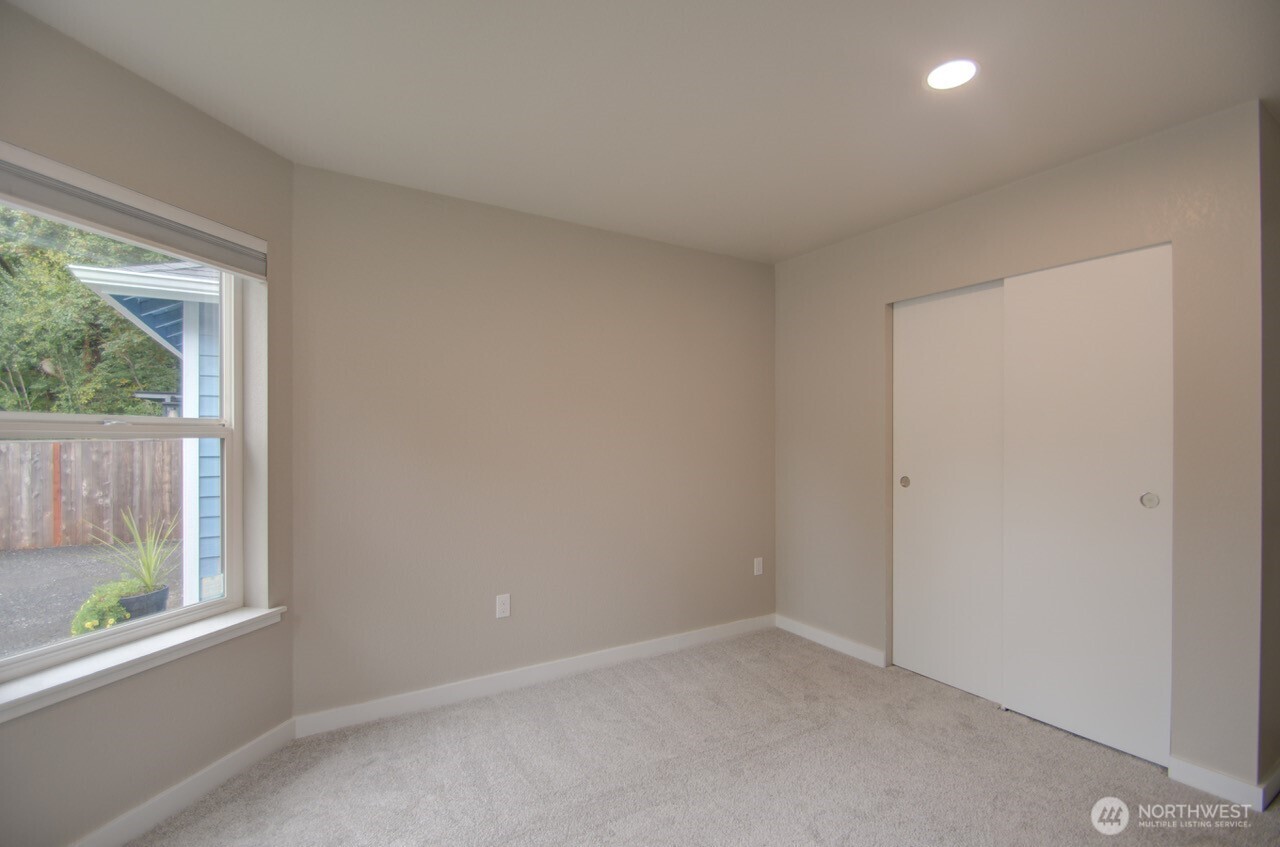 2820 Galloway Street Property Photo 32