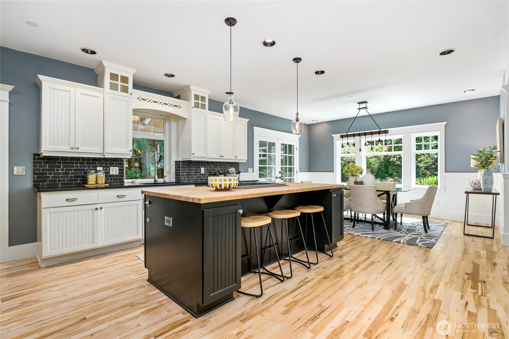 1406 218th Avenue Property Photo 12