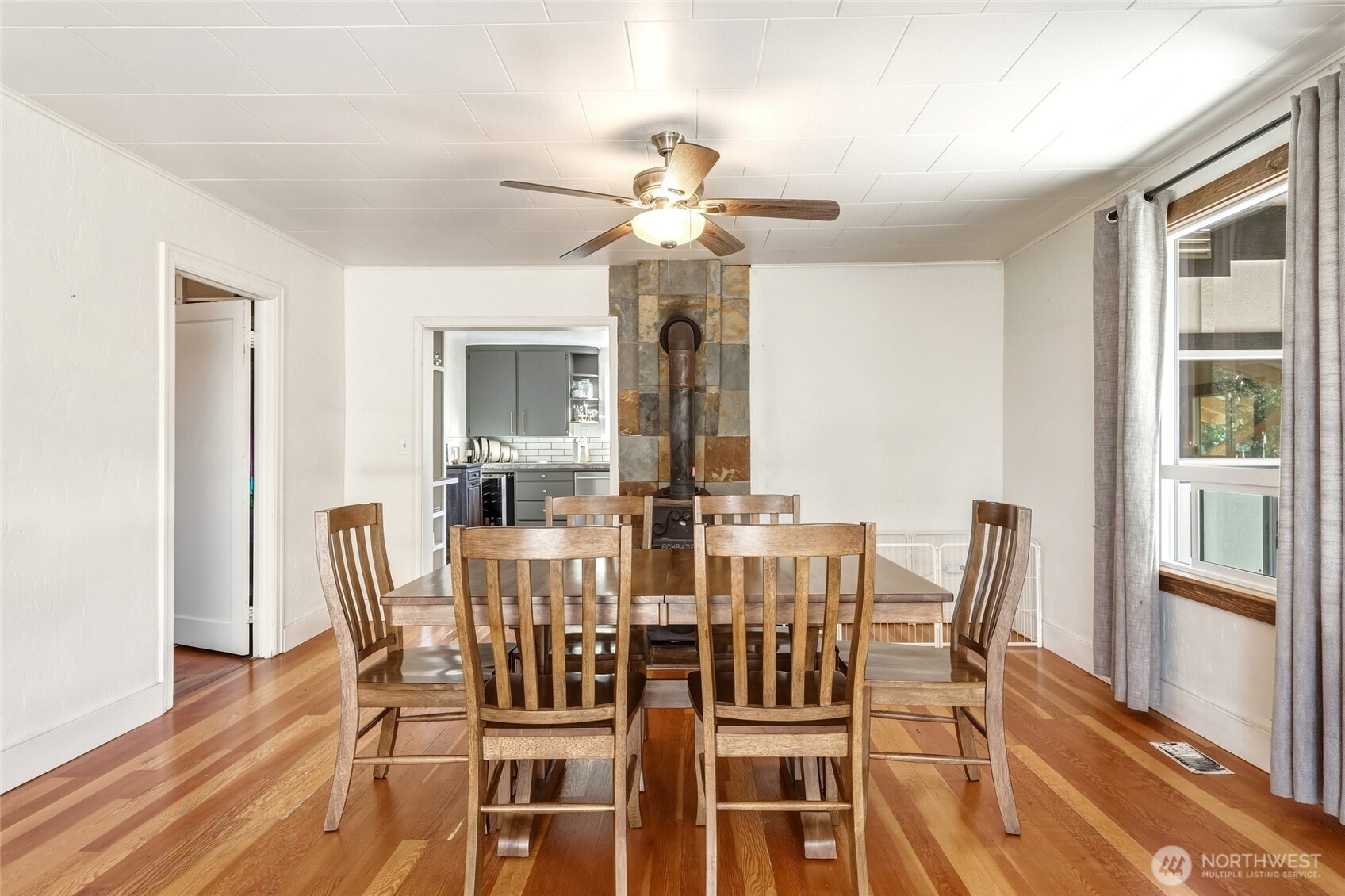 36400 Highway 12 Property Photo 11