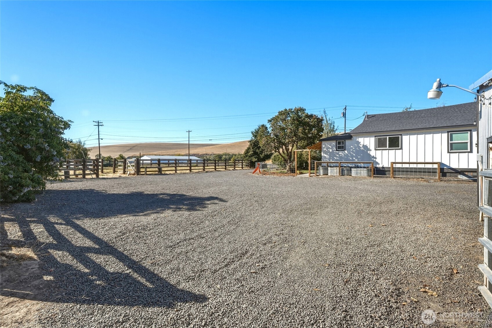 36400 Highway 12 Property Photo 28