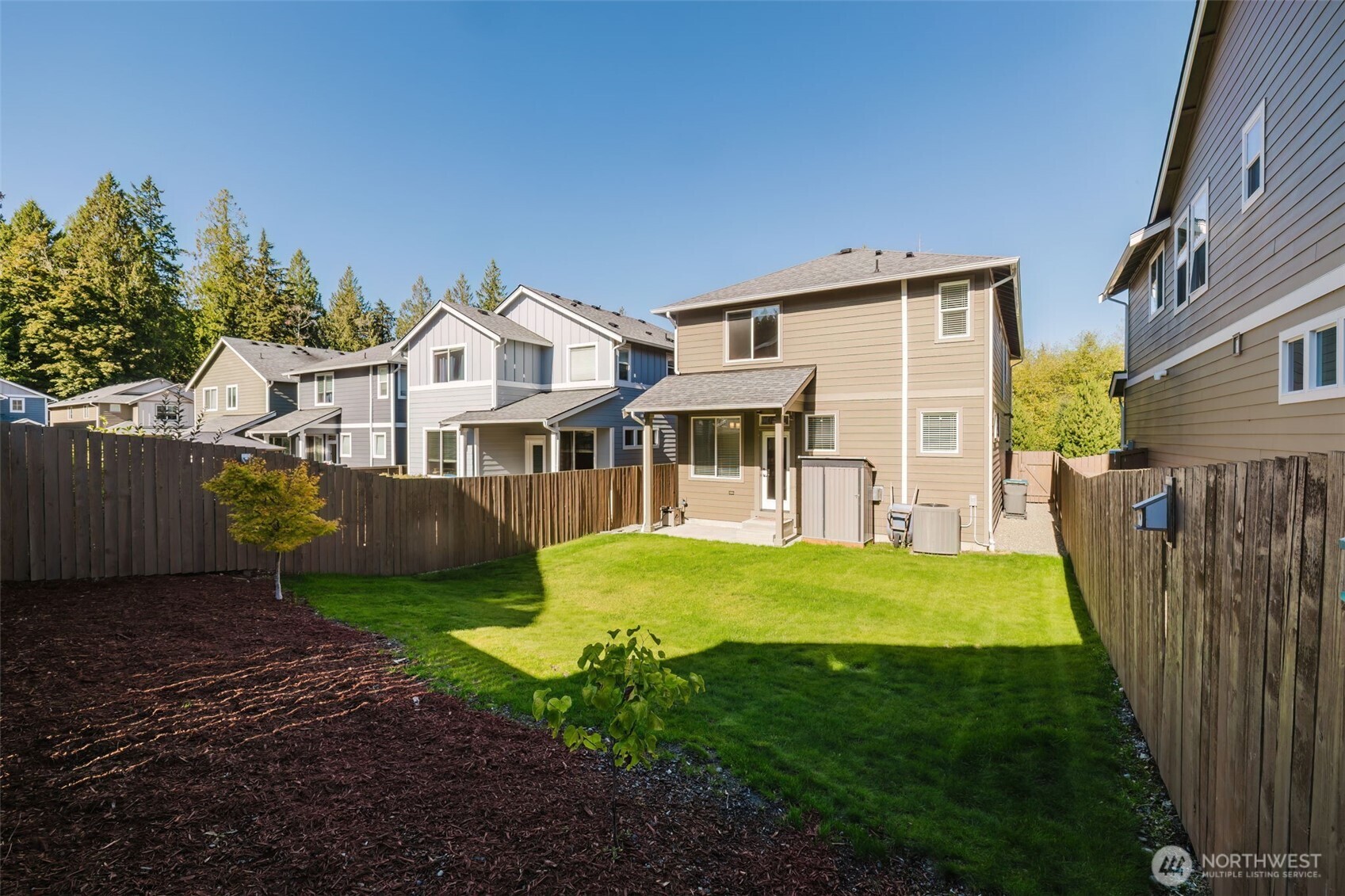 2381 Puget Sound Boulevard Property Photo 8