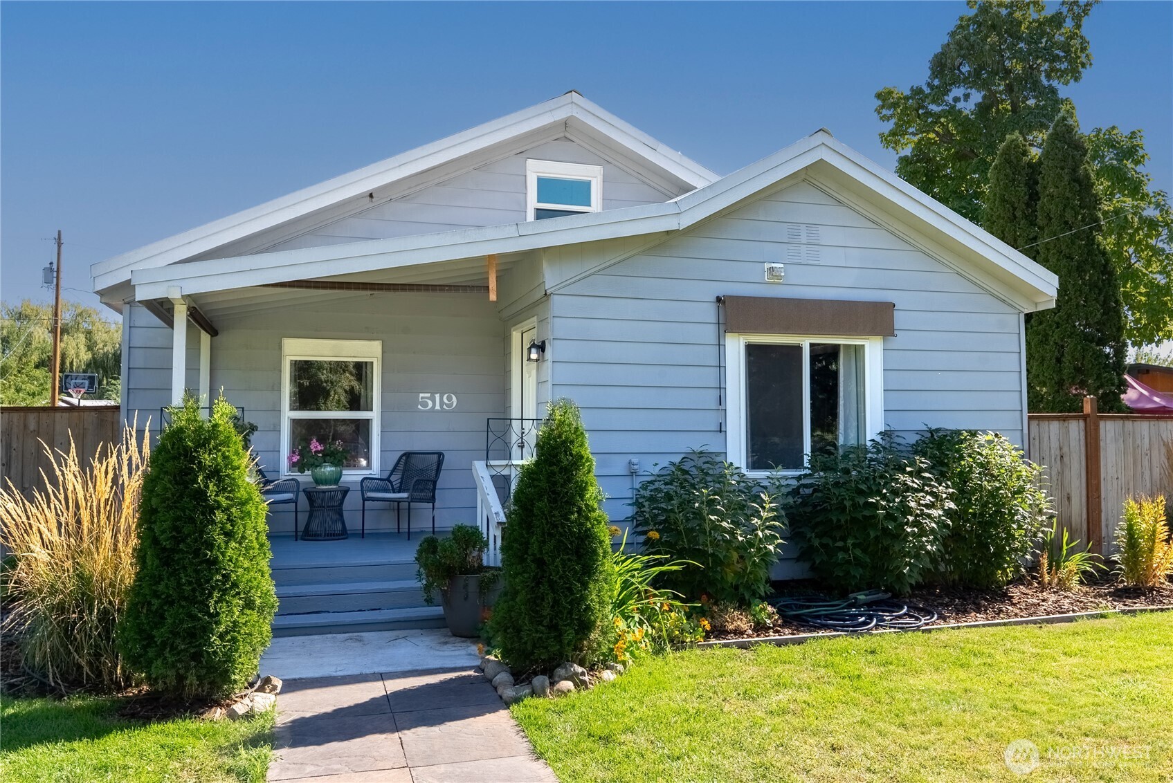 519 S Ash Street Property Photo 3