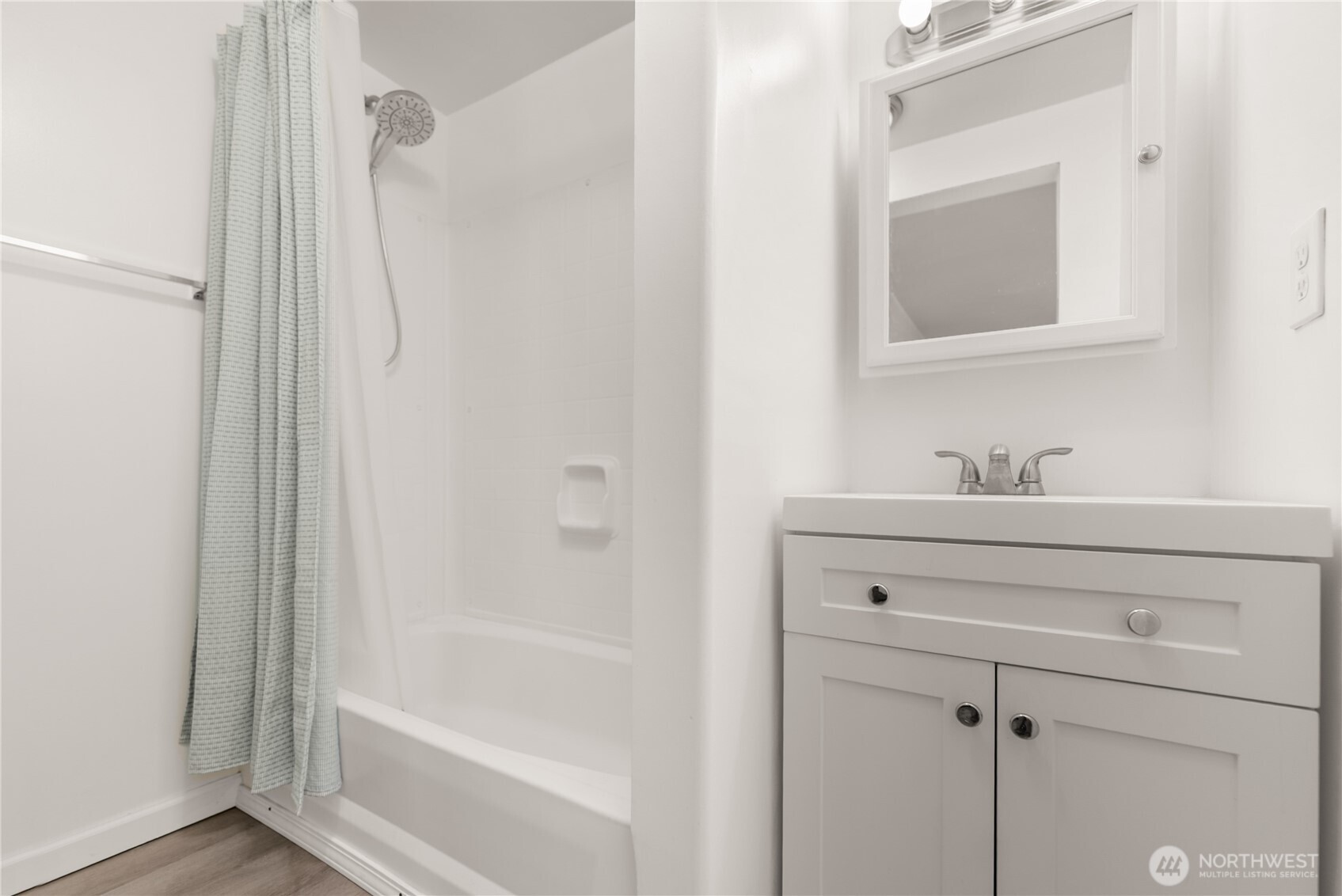 519 S Ash Street Property Photo 16