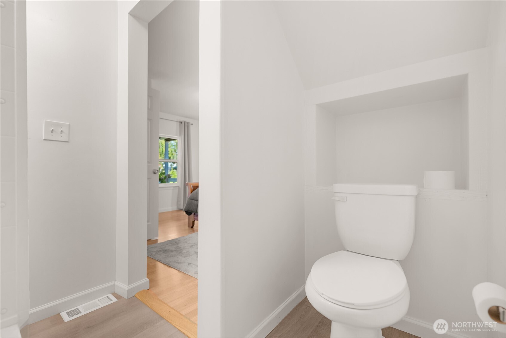 519 S Ash Street Property Photo 17