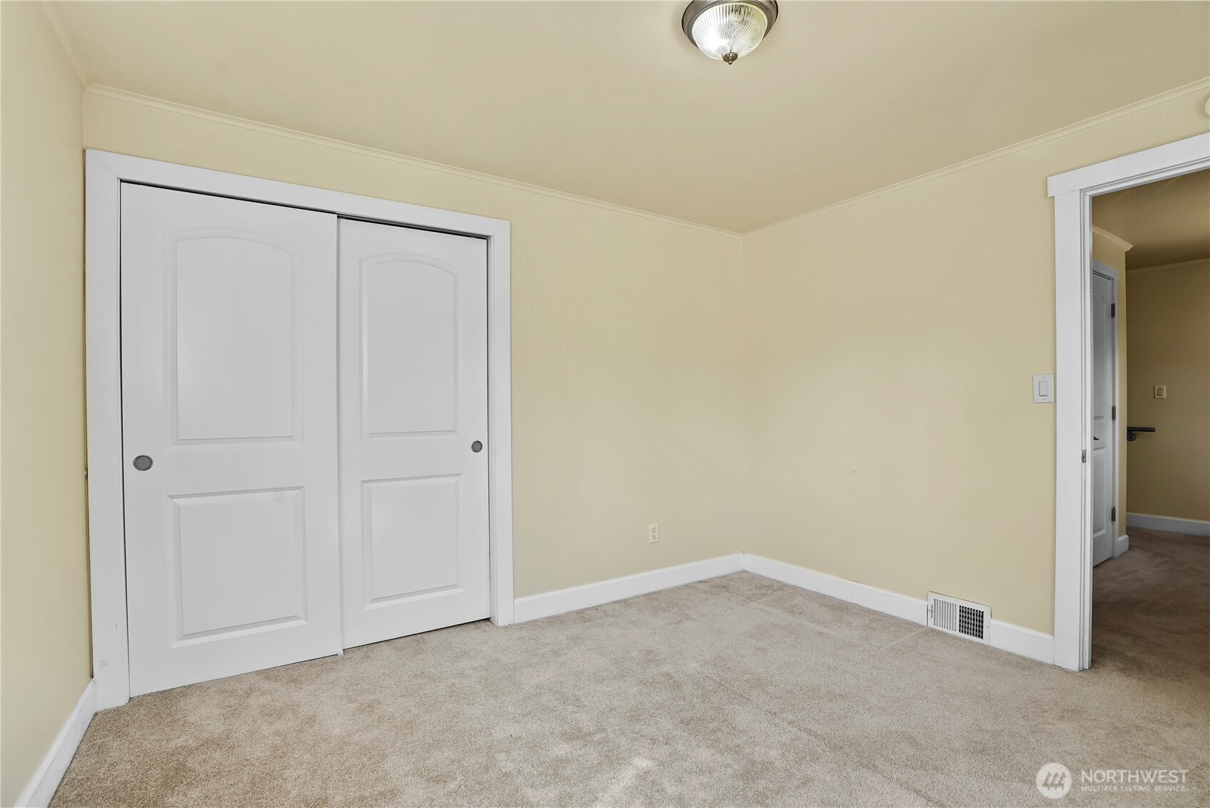 8003 Ne 203rd Street Property Photo 28