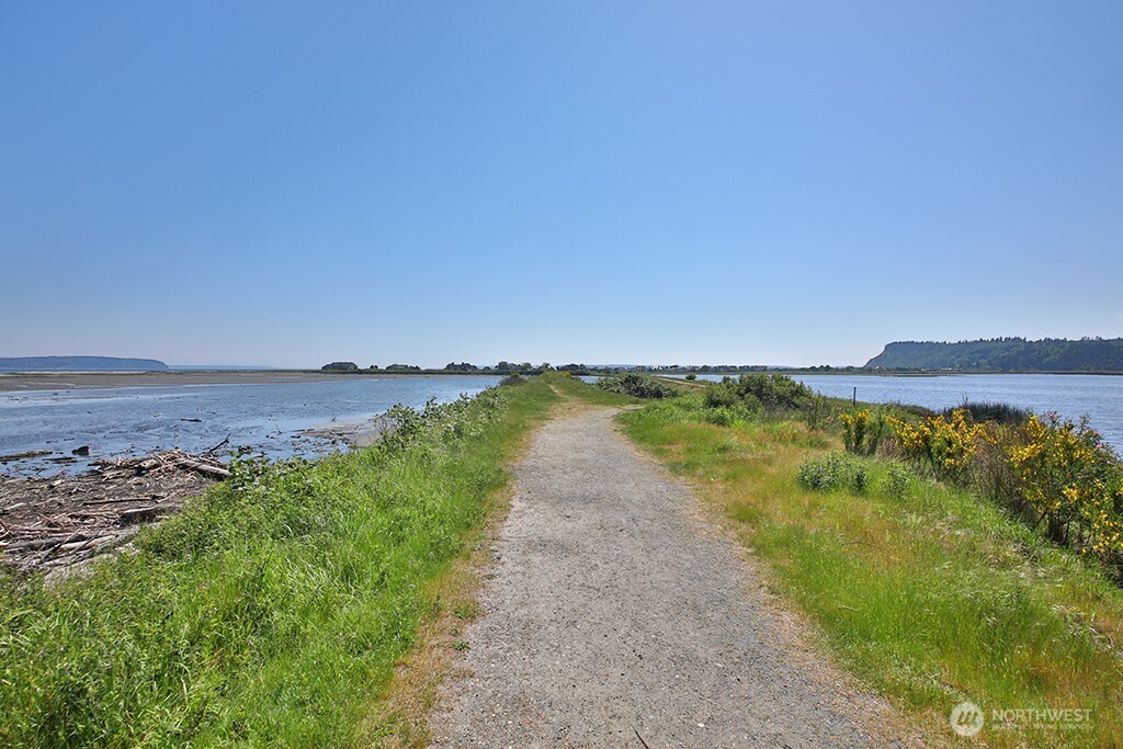 2013 Shore Avenue Property Photo 36