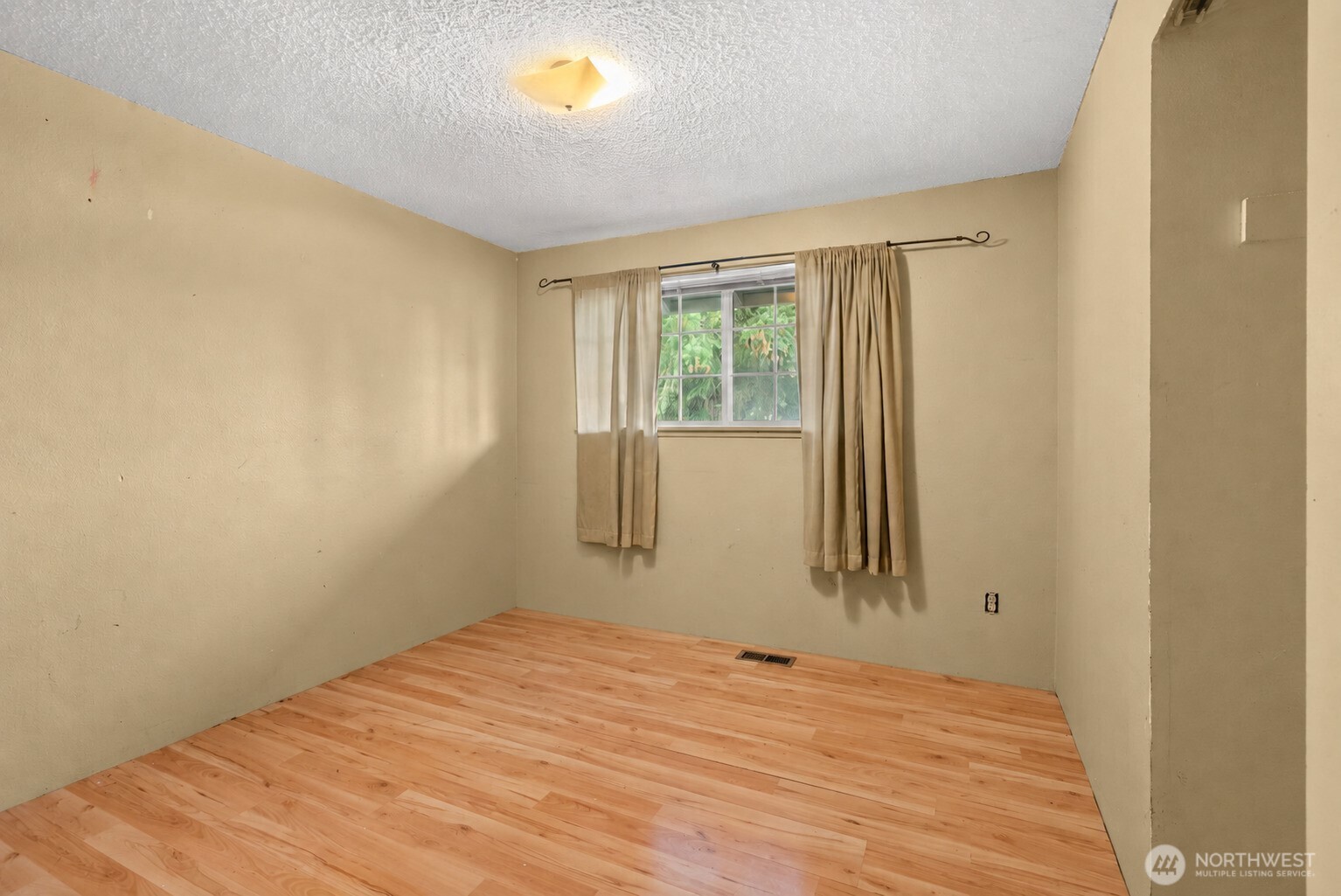 13708 Se 268th Street Property Photo 10