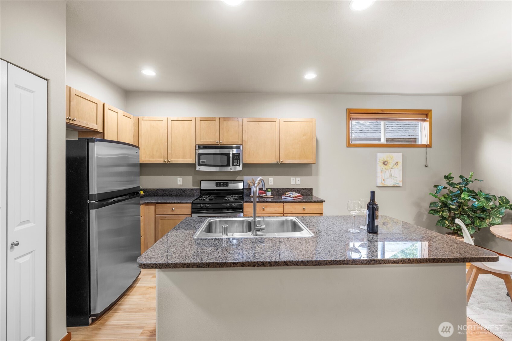 6264 Kona Court Property Photo 6