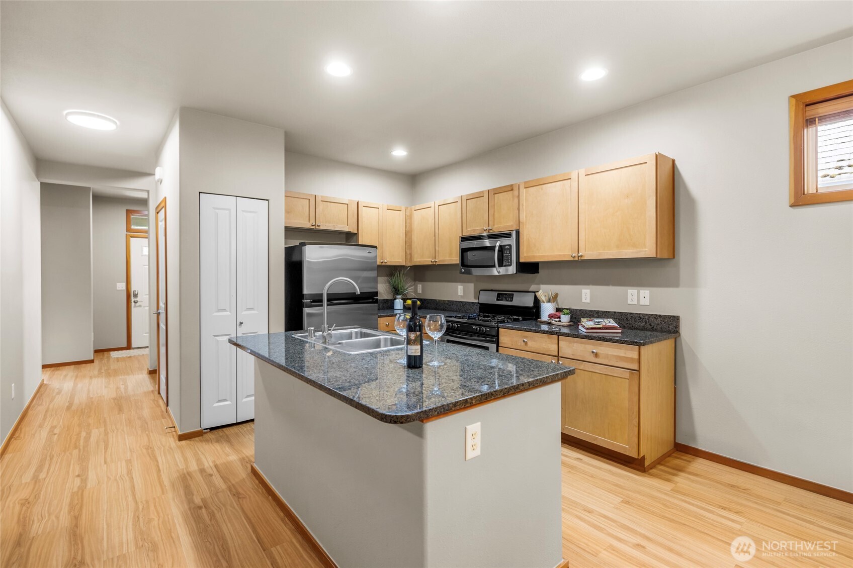 6264 Kona Court Property Photo 7