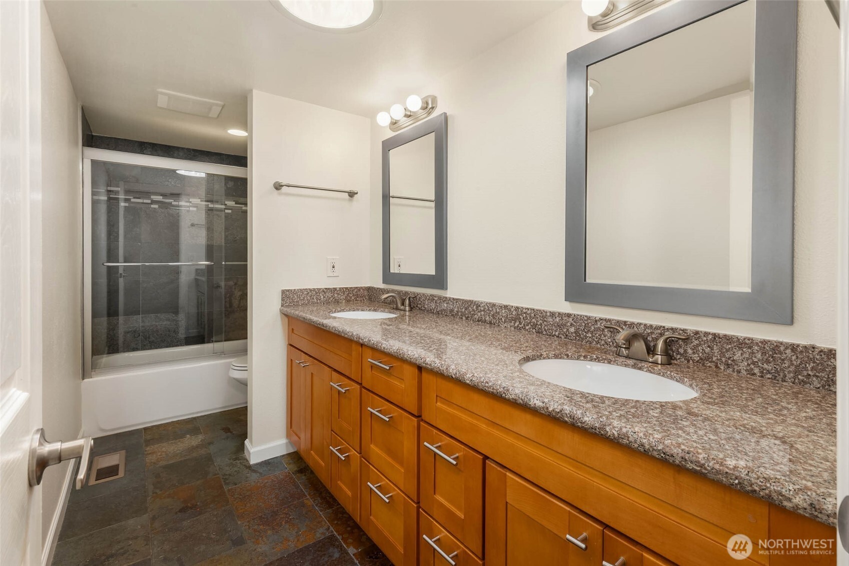 1635 180th Avenue Property Photo 12