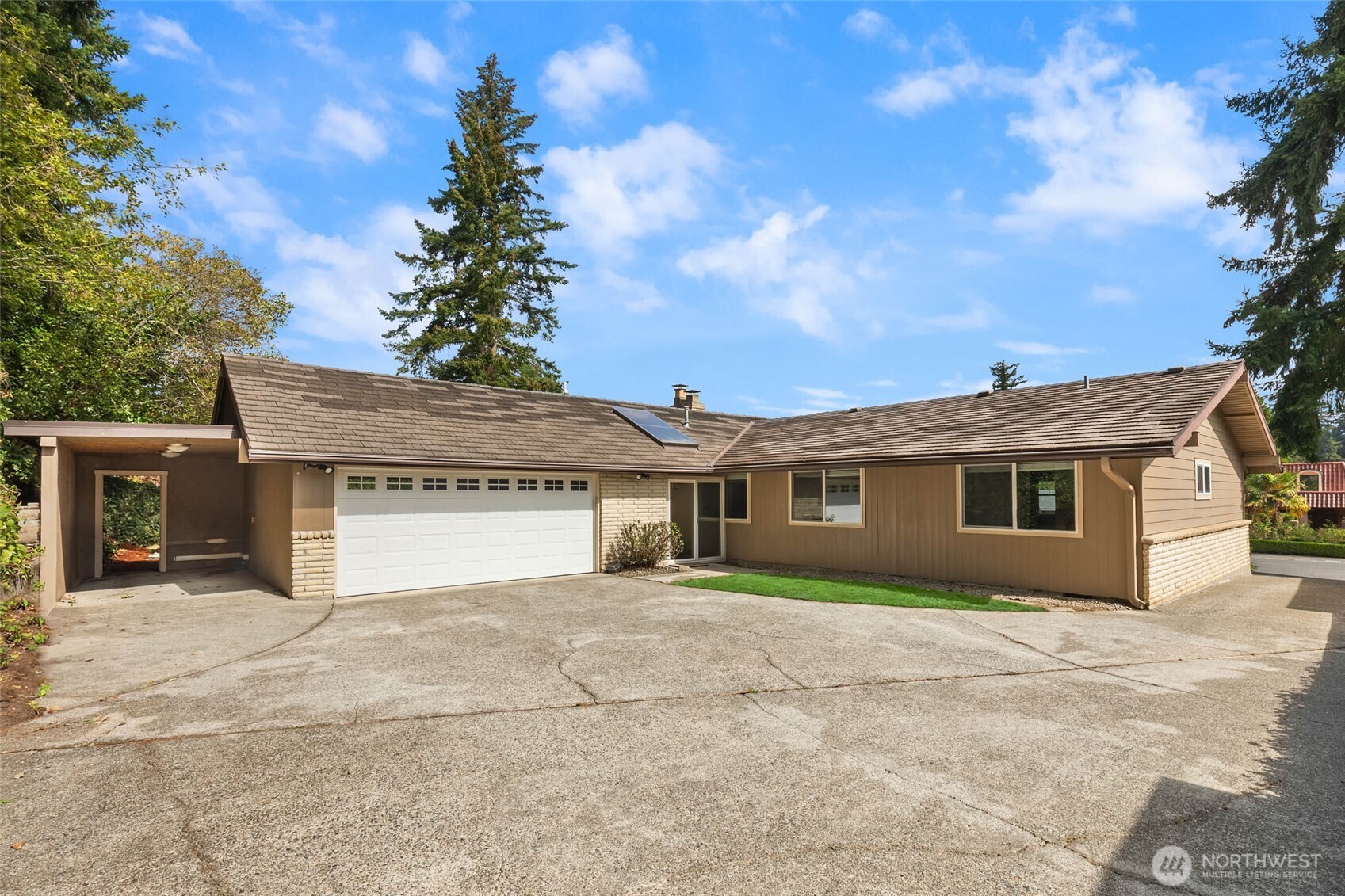 1635 180th Avenue Property Photo 17