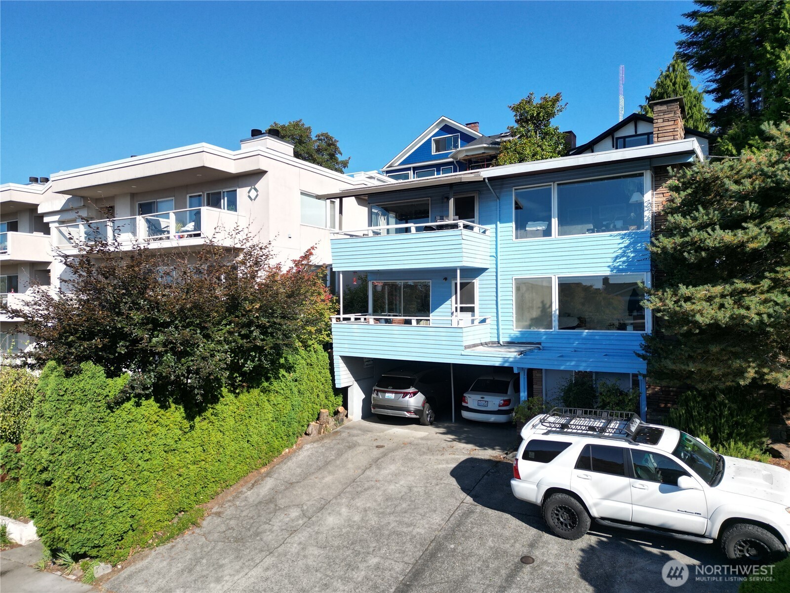 1001 1st Avenue Property Photo 3