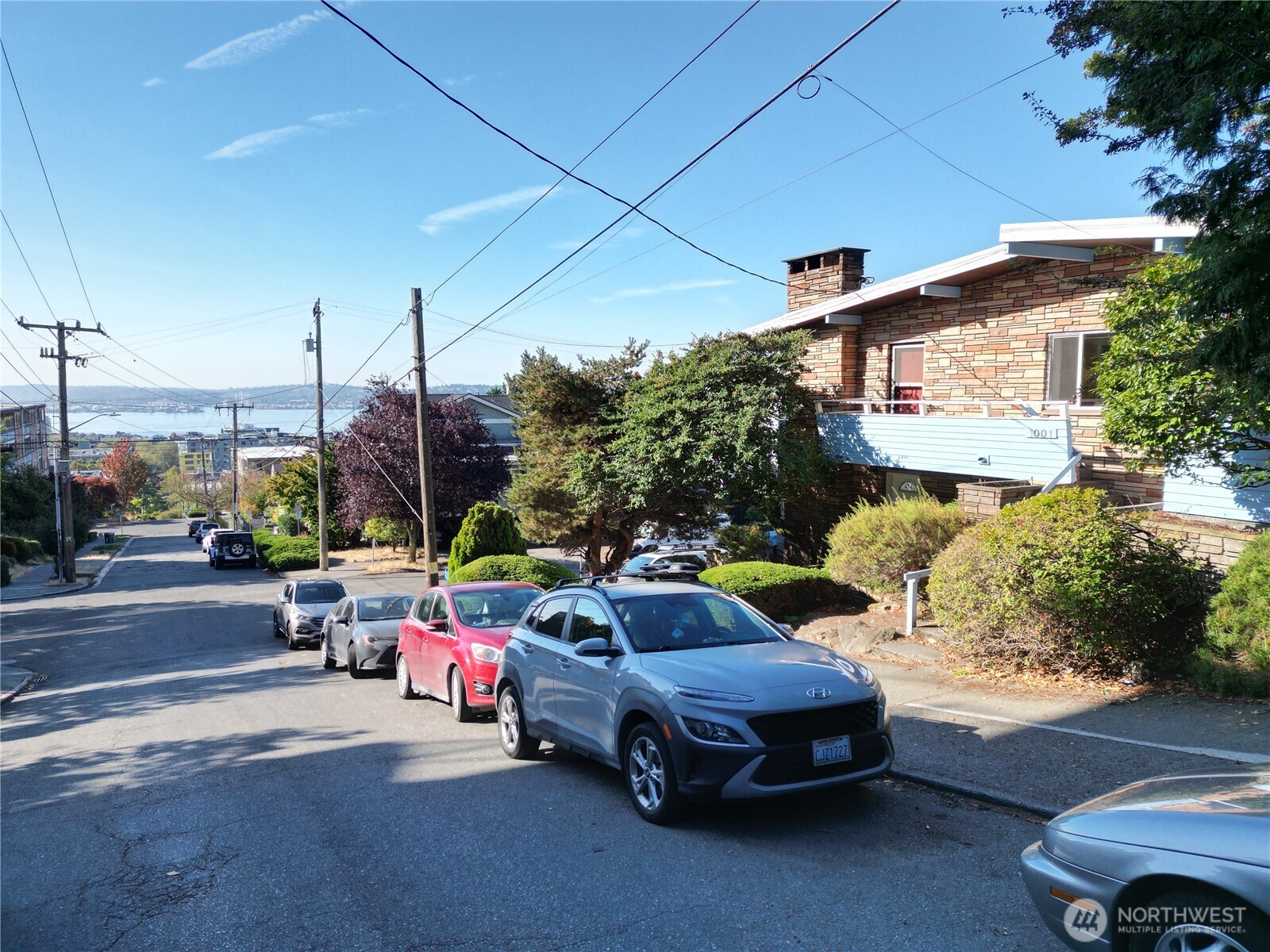 1001 1st Avenue Property Photo 6