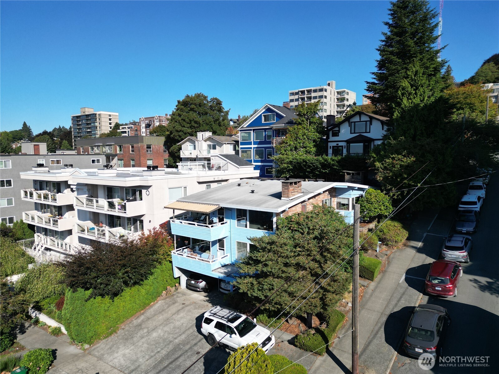 1001 1st Avenue Property Photo 9