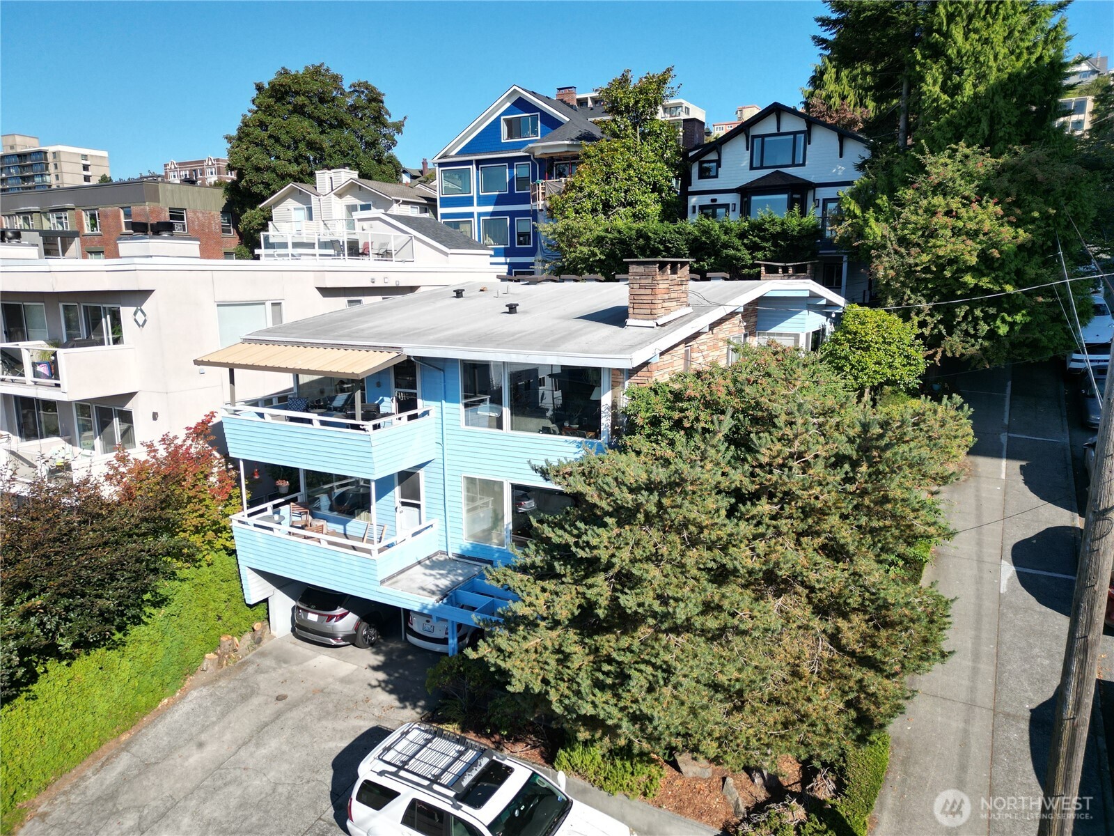 1001 1st Avenue Property Photo 10