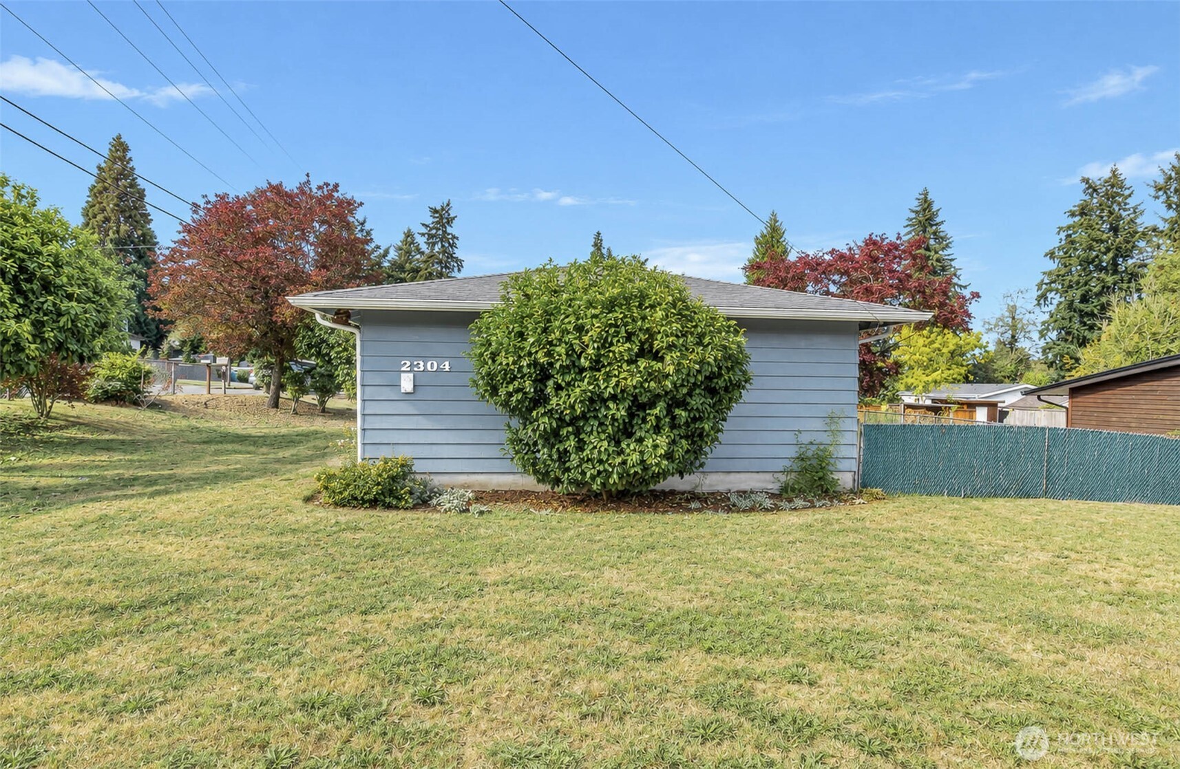2304 S 300th Street Property Photo 17