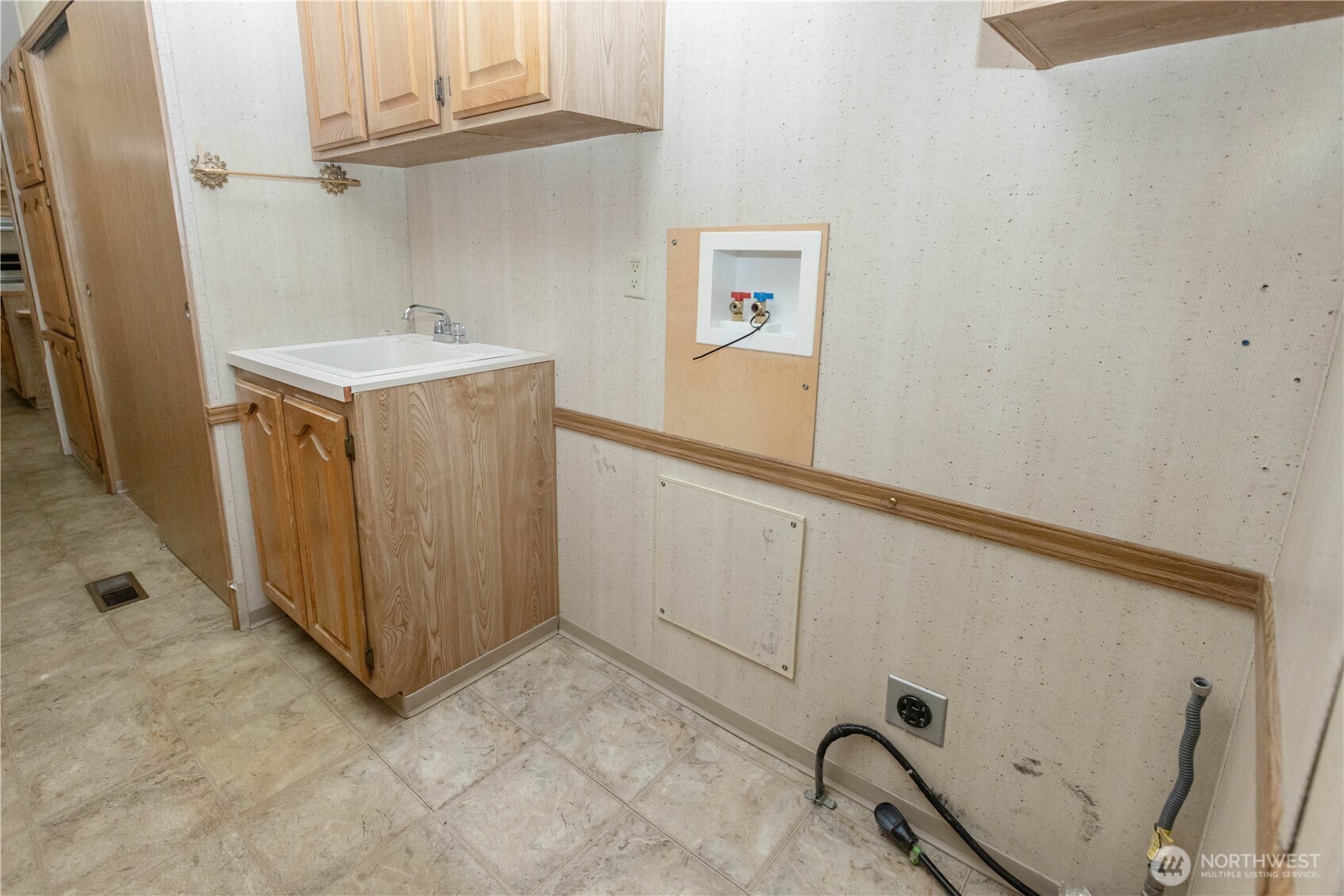 1464 Sandpiper Lane Property Photo 27