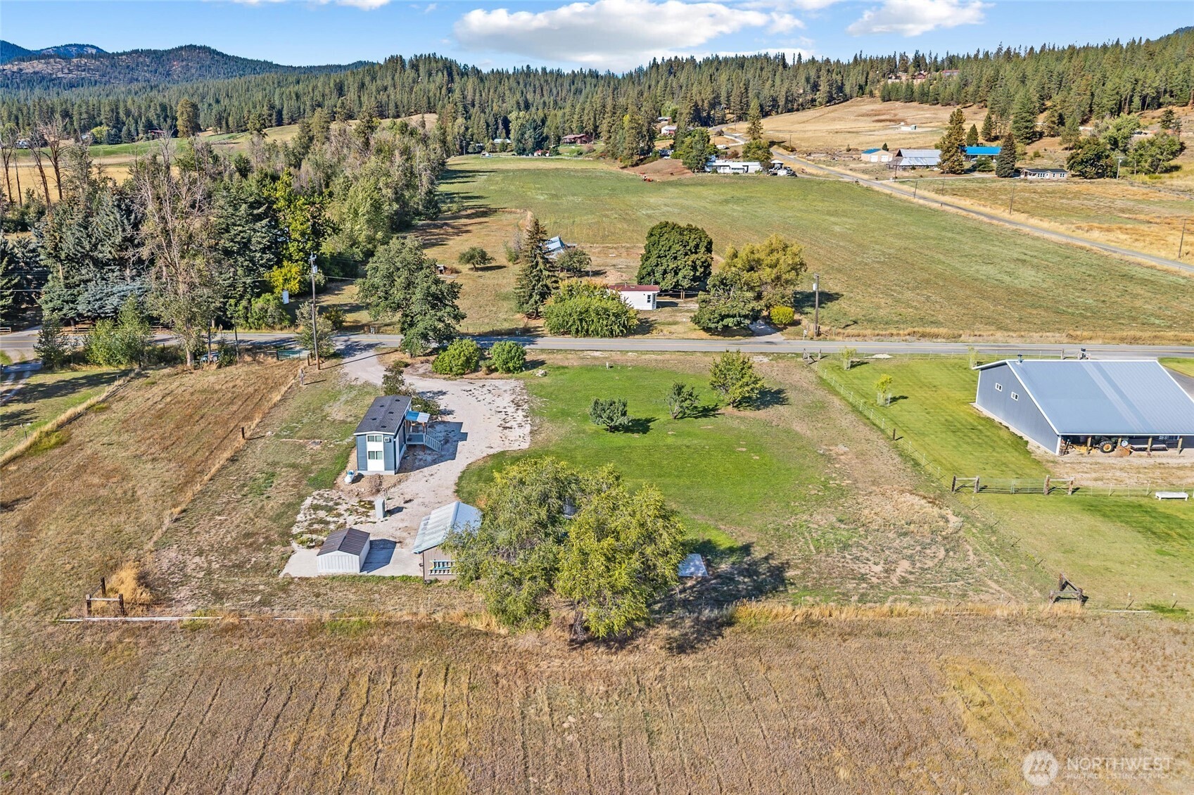 2336 Burnt Valley Rd Property Photo 32