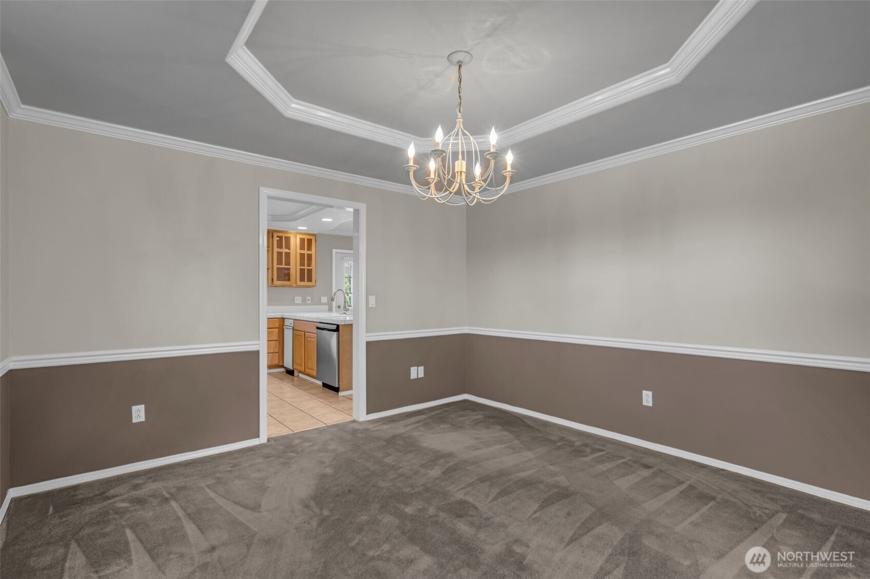 17336 Military Road Property Photo 5