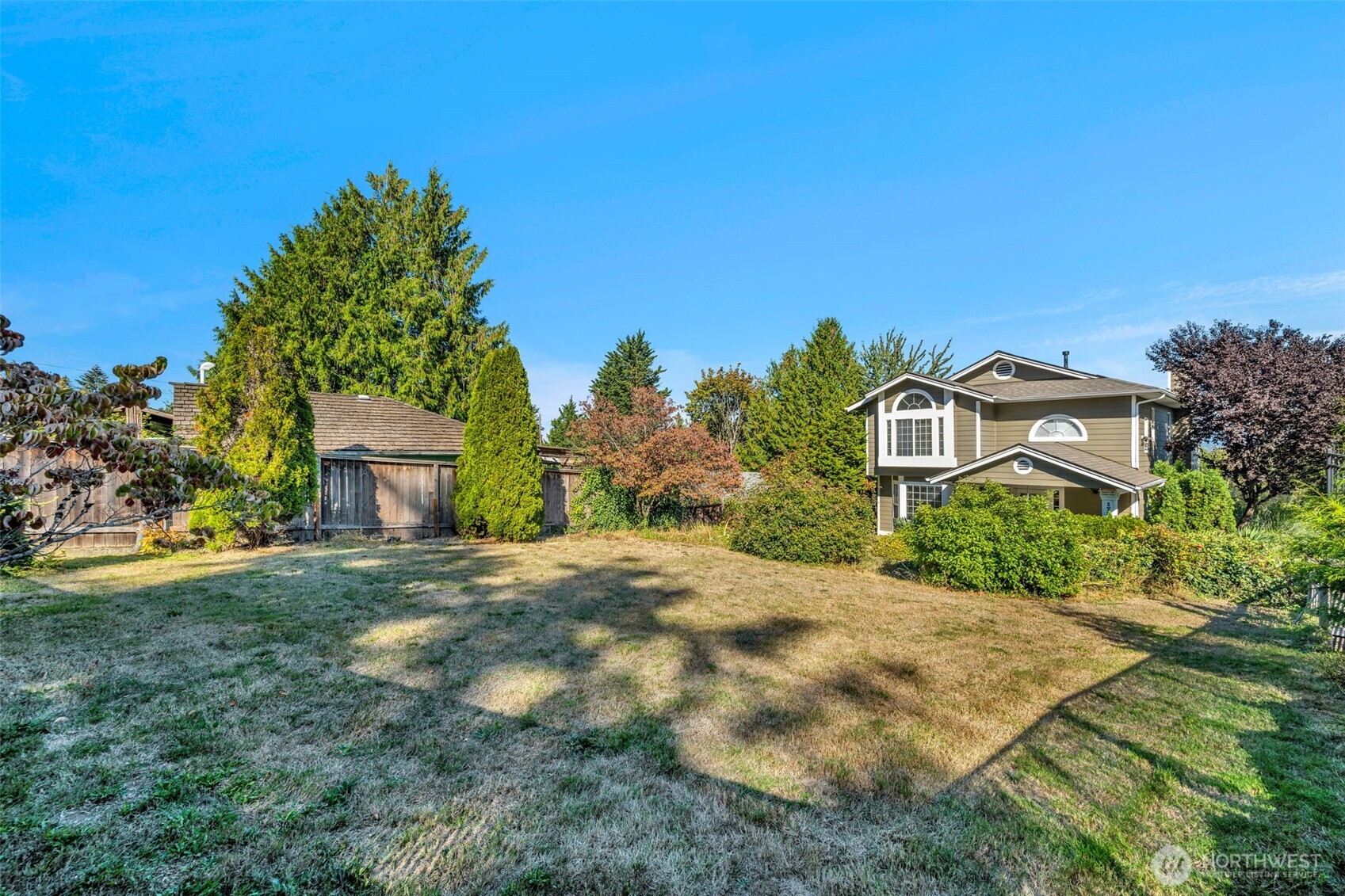 17336 Military Road Property Photo 23