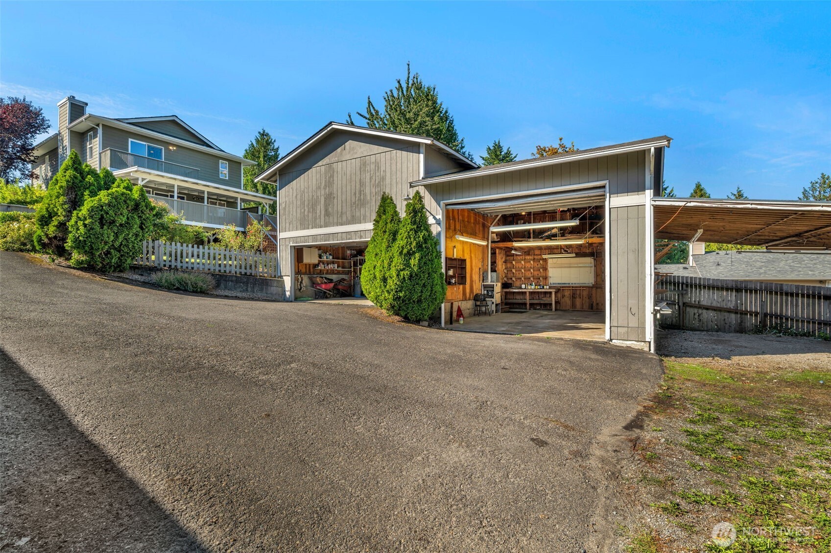 17336 Military Road Property Photo 24